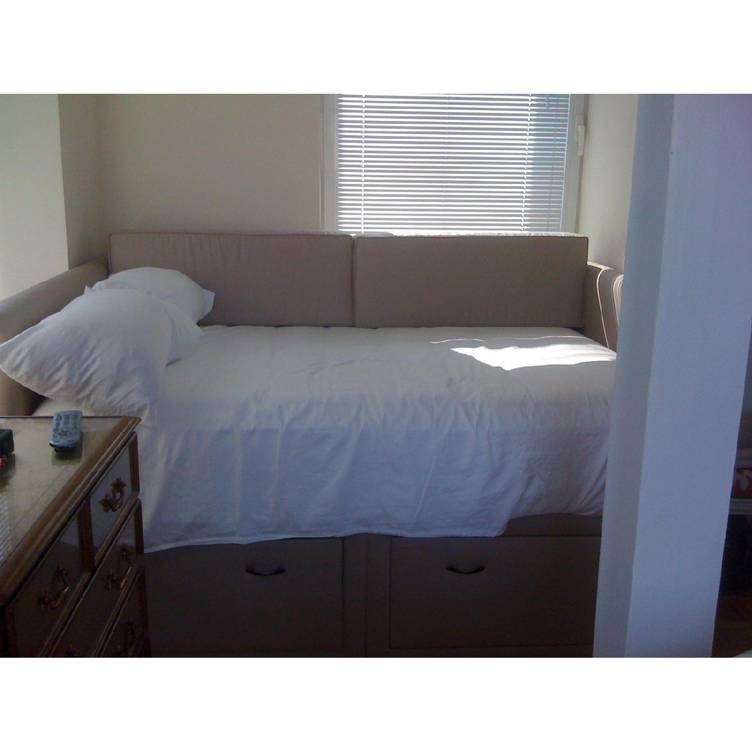 Custom Upholstered Daybed AptDeco