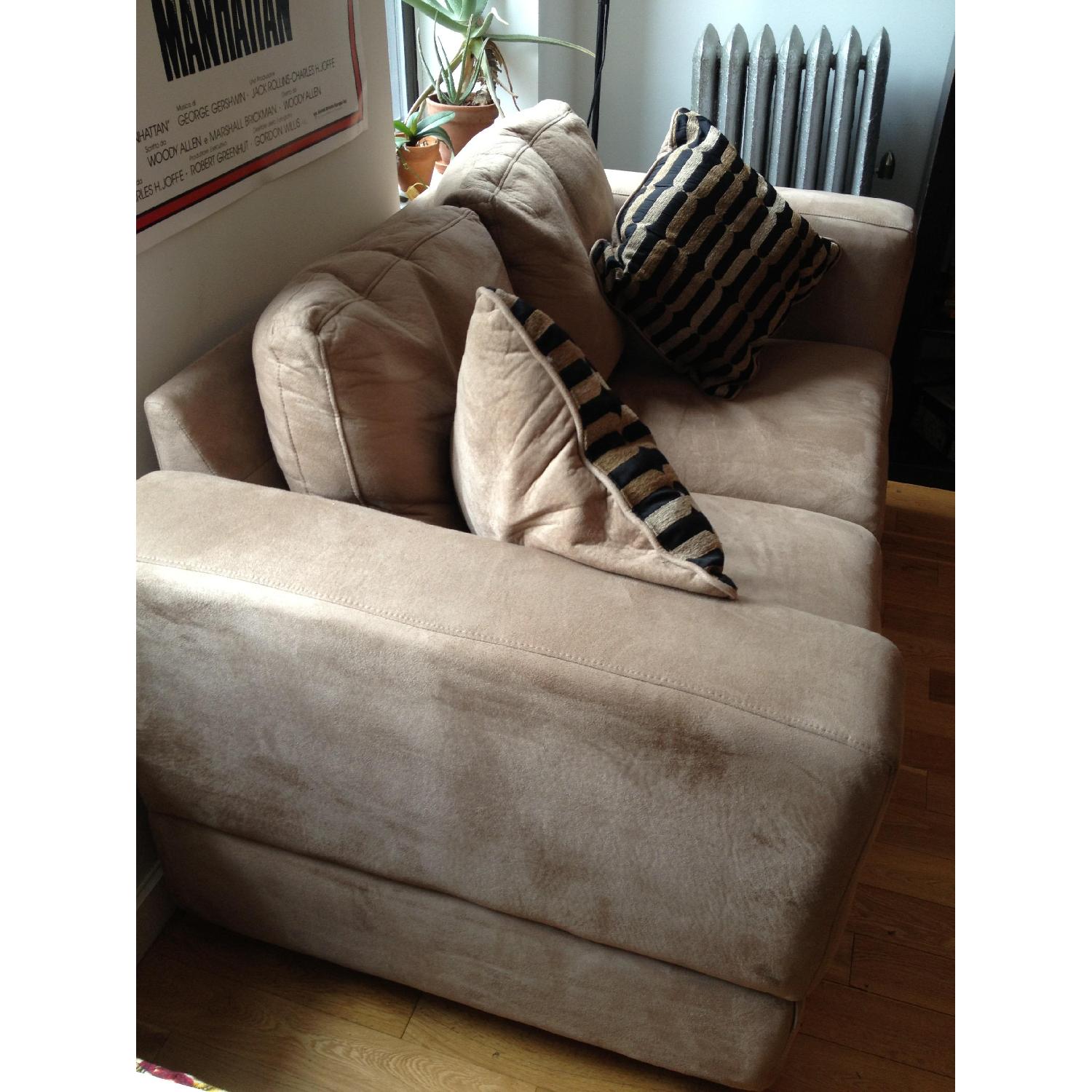 Love Seat - image-2
