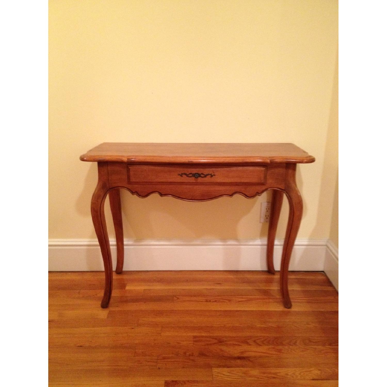 Ethan Allen Console Antique Table AptDeco