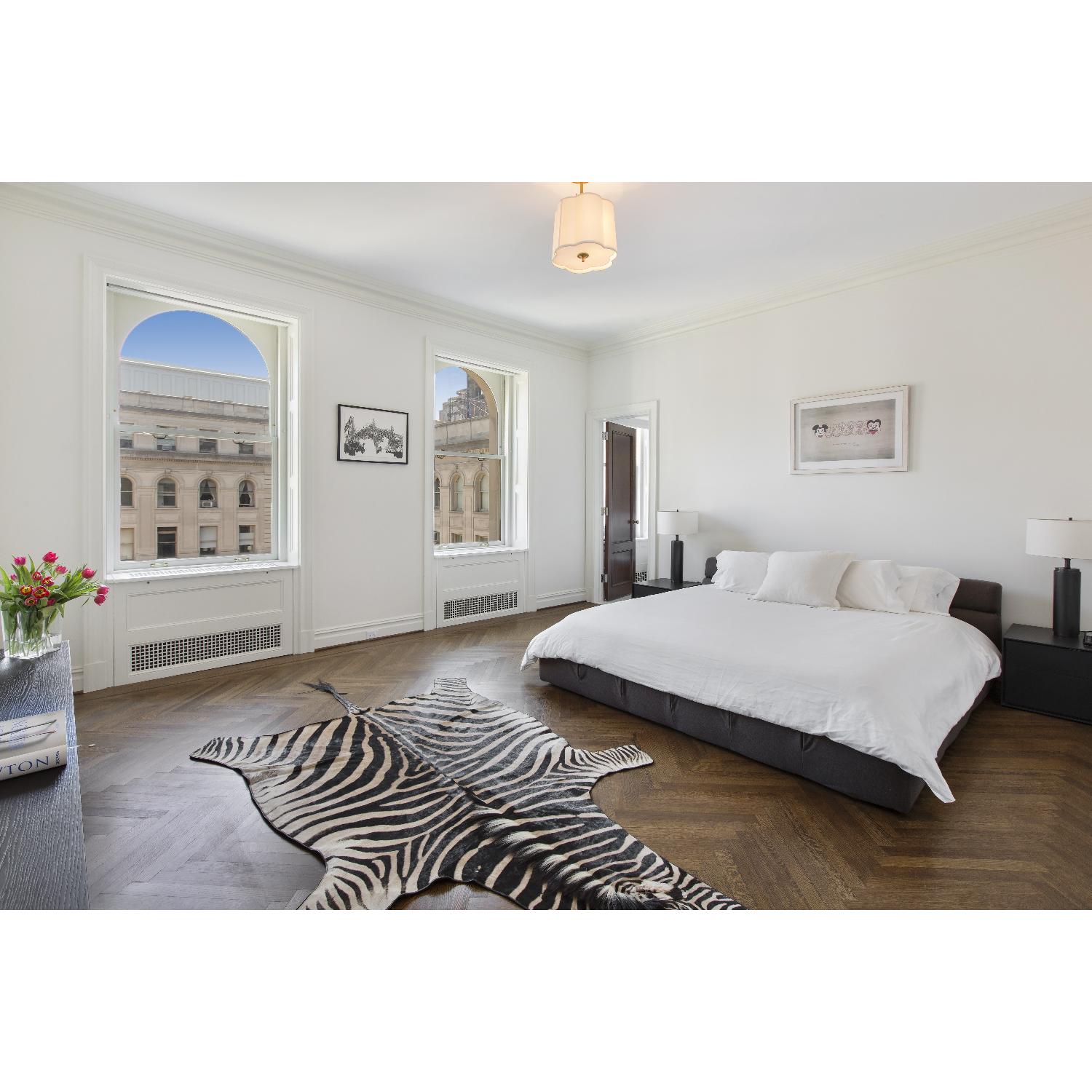 B&B Italia Tufty Full Size Bed Frame - image-18