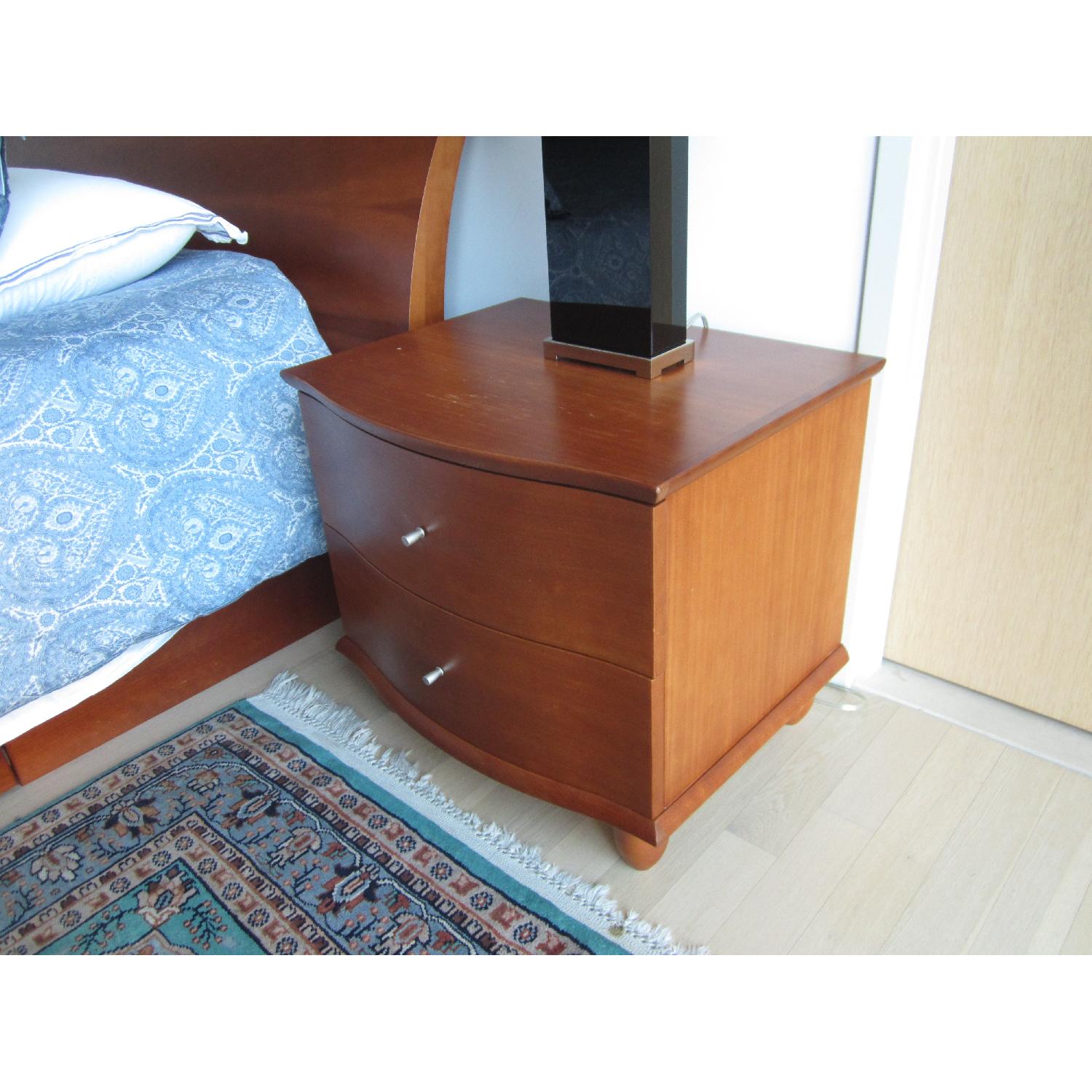 4 Piece Cherry Wood King Size Bedroom Set - image-2