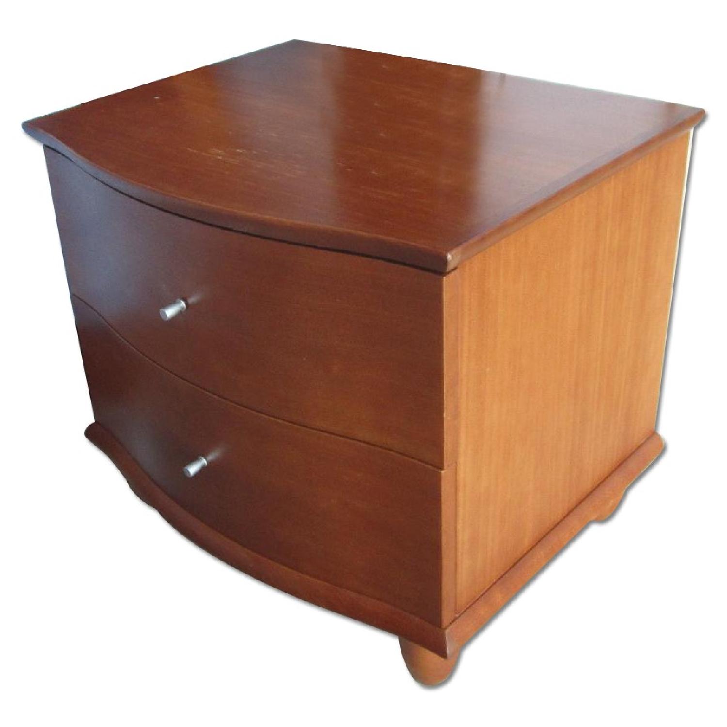 4 Piece Cherry Wood King Size Bedroom Set - image-7