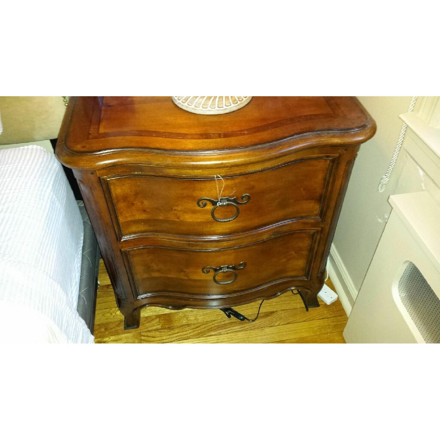 Thomasville Rivage 4 Piece Bedroom Furniture Set - image-3