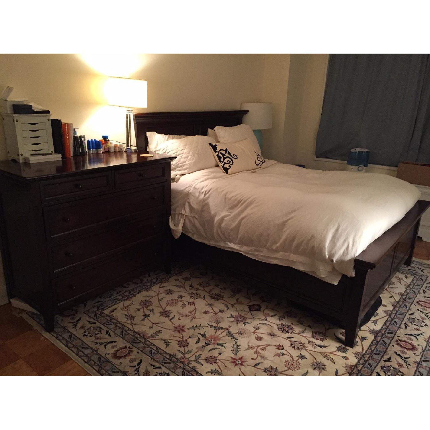 Pottery Barn Hudson 3 Piece Queen Bedroom Set - image-4