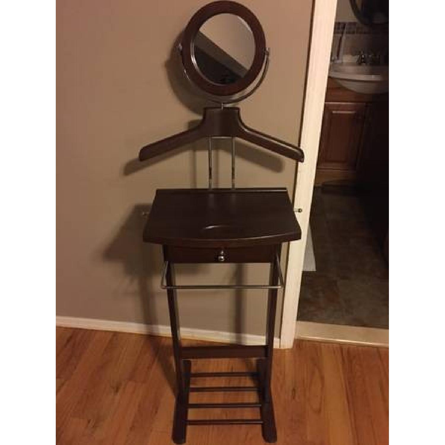 Bed Bath & Beyond Valet Stand with Mirror and Drawer AptDeco