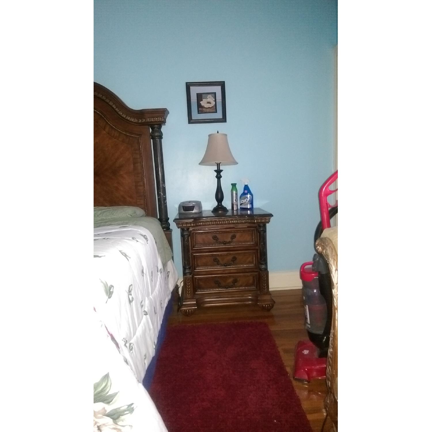 Aico Amini 5 Piece Bedroom Set - image-3