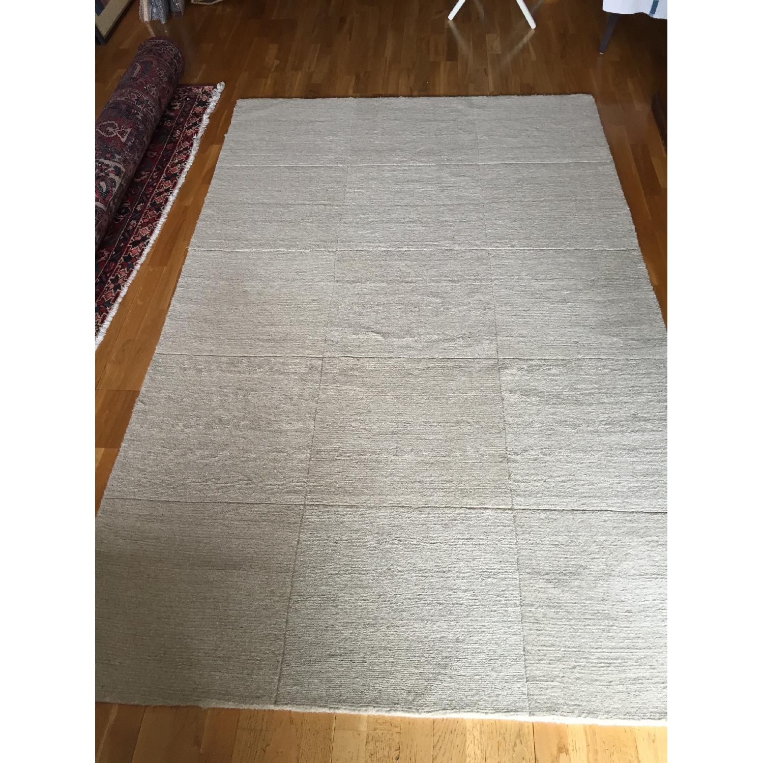Crate & Barrel Wool Rug AptDeco