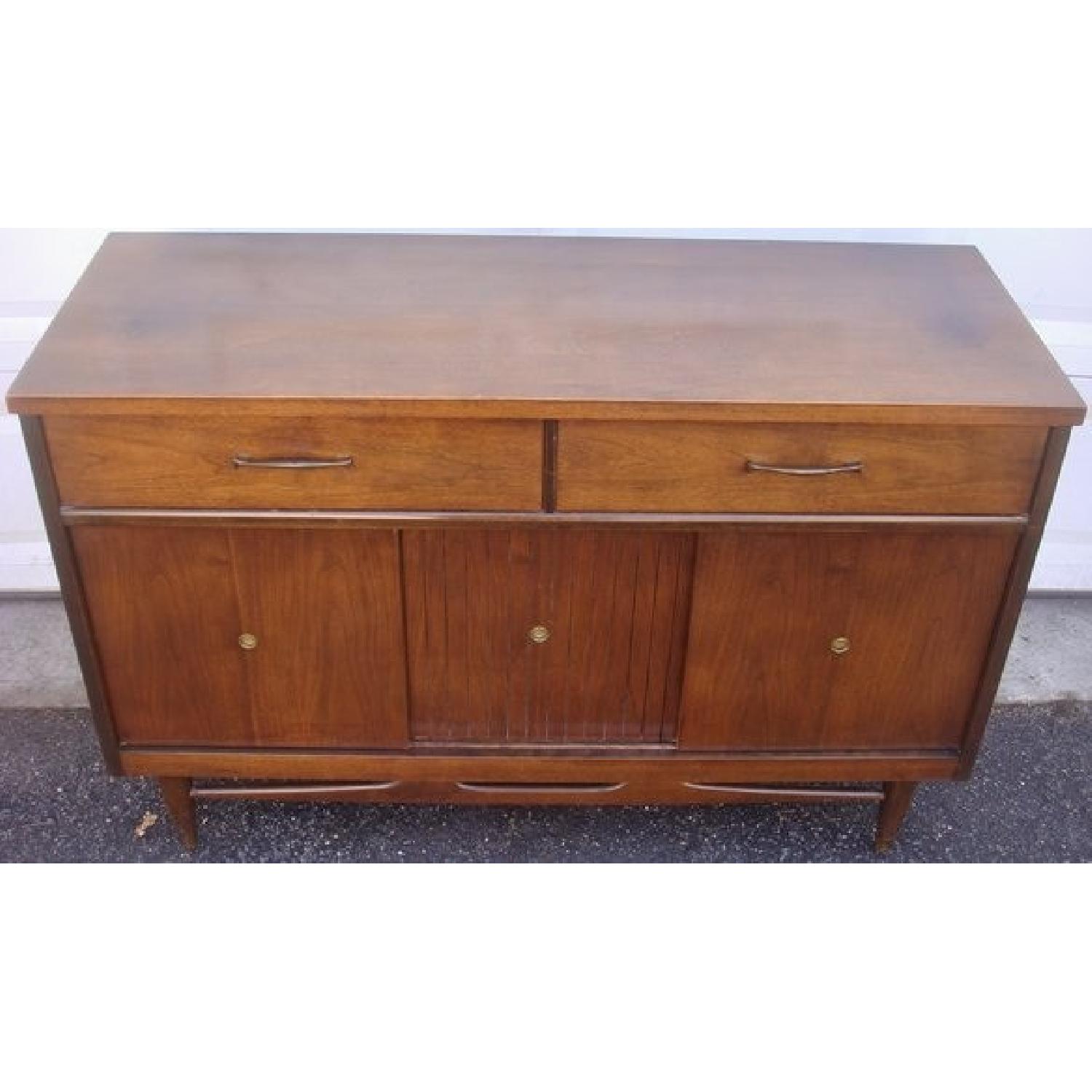 Bassett Mid Century Credenza w/ Sliding Doors AptDeco