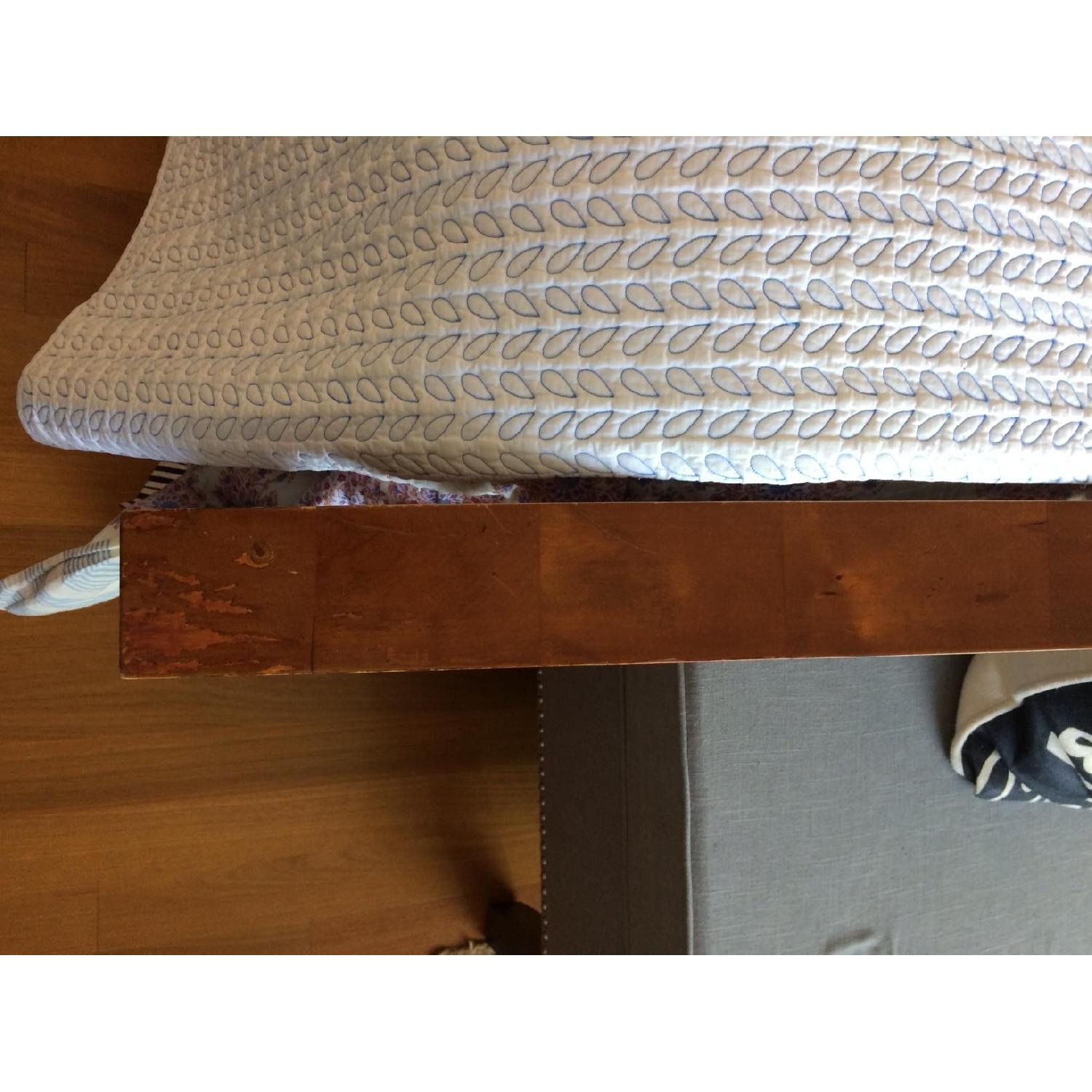 Ethan Allen Queen Bed - image-9
