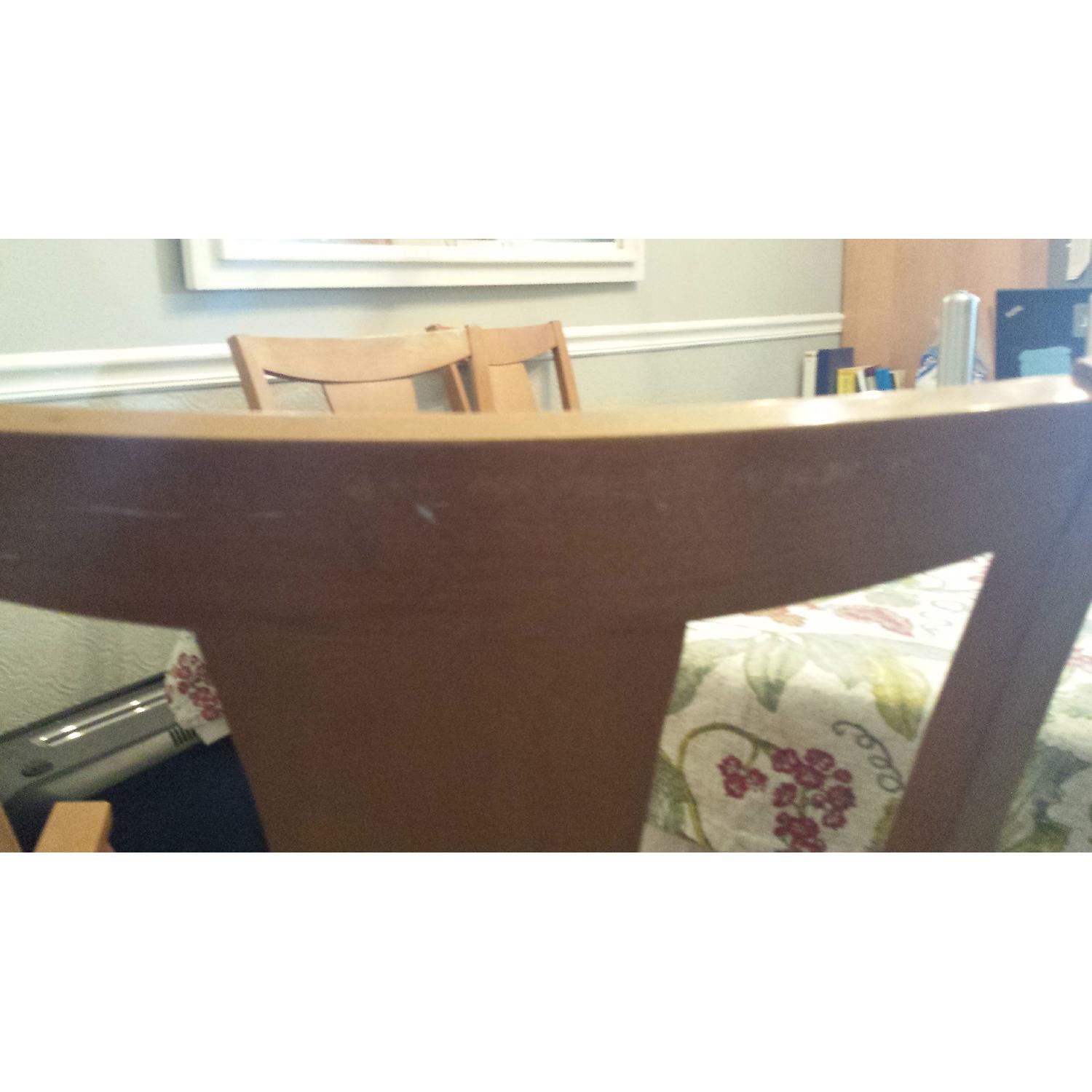 Ethan Allen Maple Dining Room Table w/ 6 Chairs - image-1