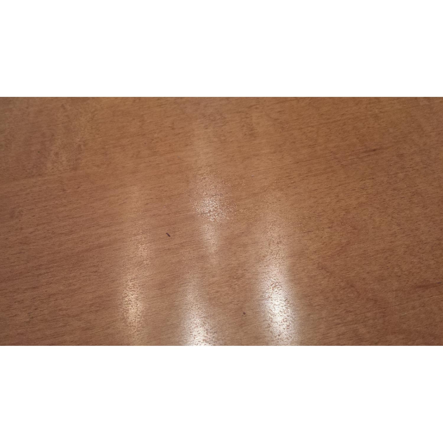 Ethan Allen Maple Dining Room Table w/ 6 Chairs - image-3