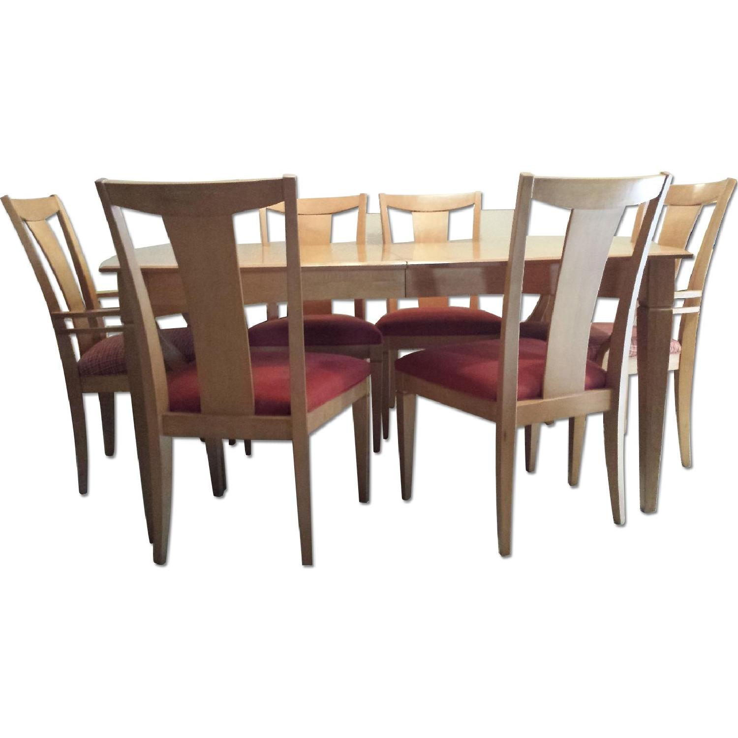 Ethan Allen Maple Dining Room Table w/ 6 Chairs AptDeco
