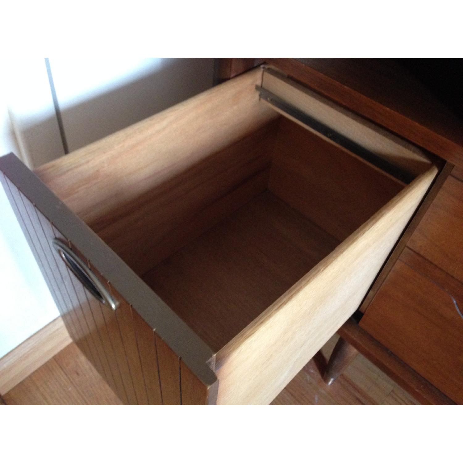 Hooker Furniture Mid-Century Modern Floating Desk - image-4