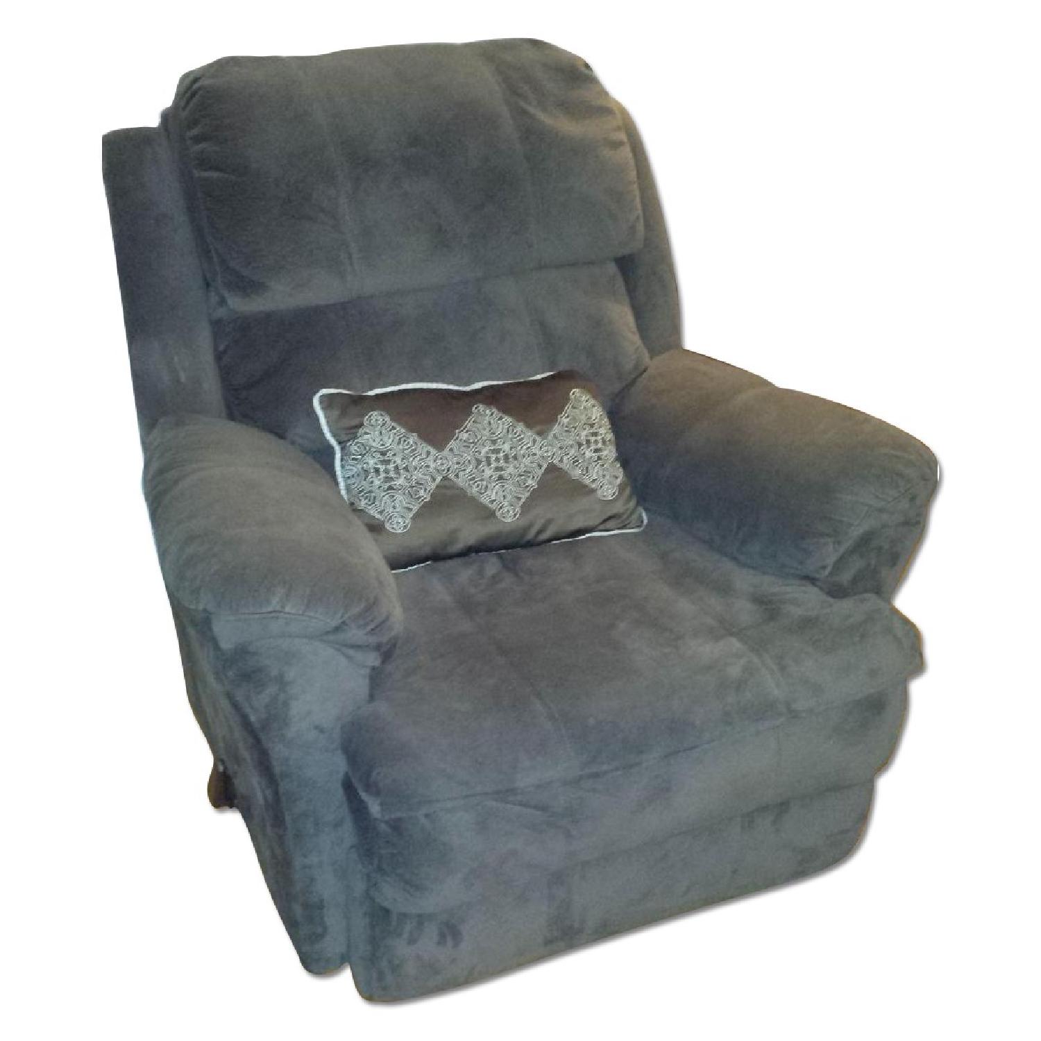 Bob's Espresso Bob-O-Pedic Reclining Chair - image-0