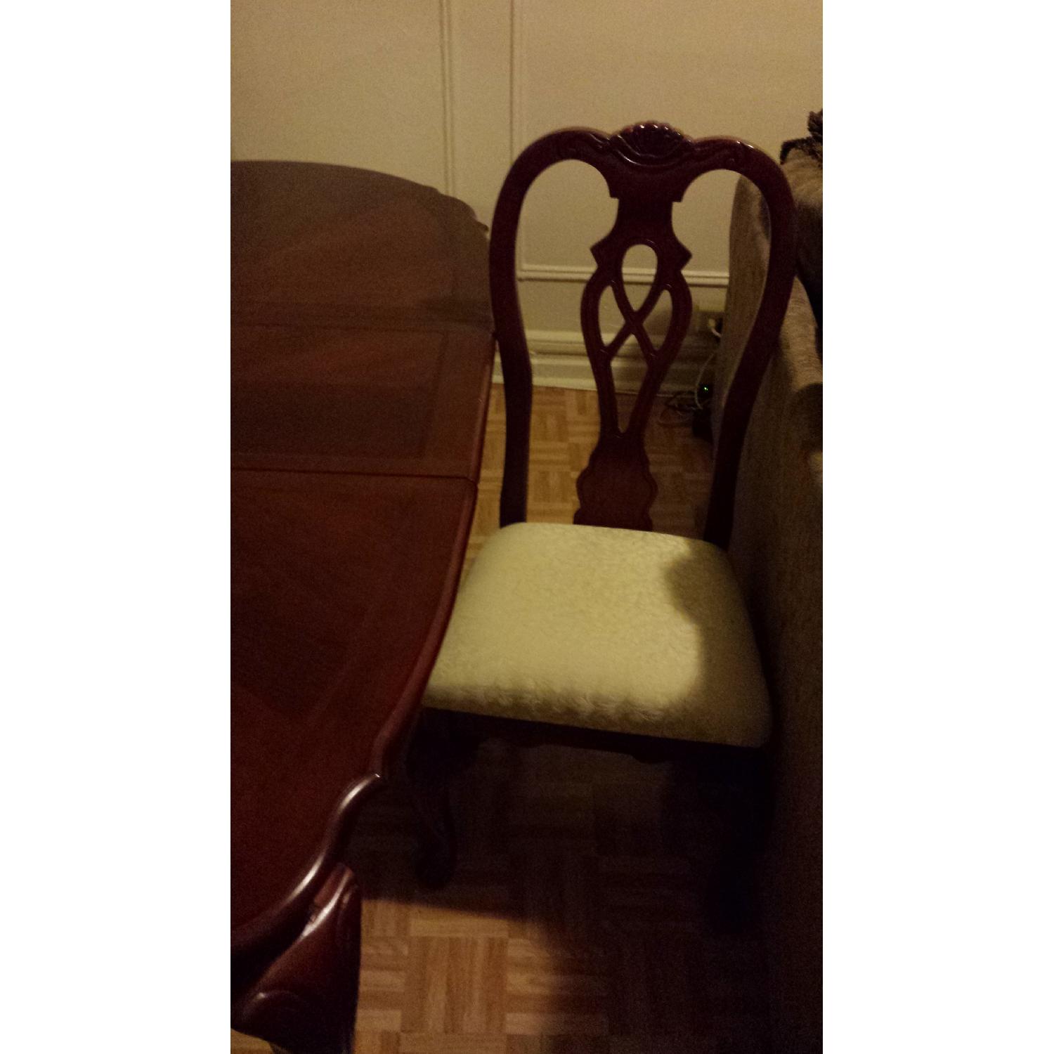 4 Seater Dining Room Set - image-3