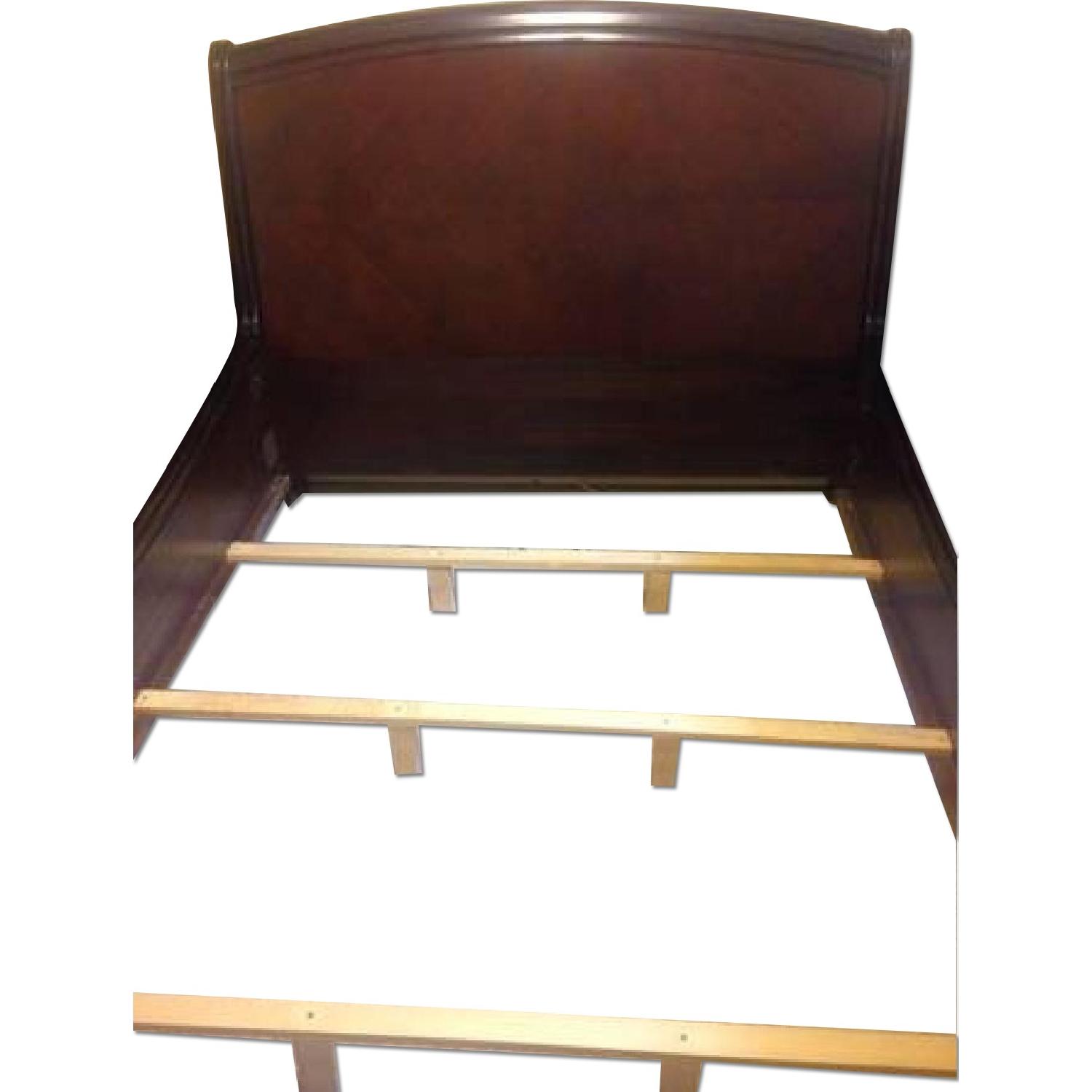 Beautiful 5 Piece Queen Wood Bedroom Set - image-0