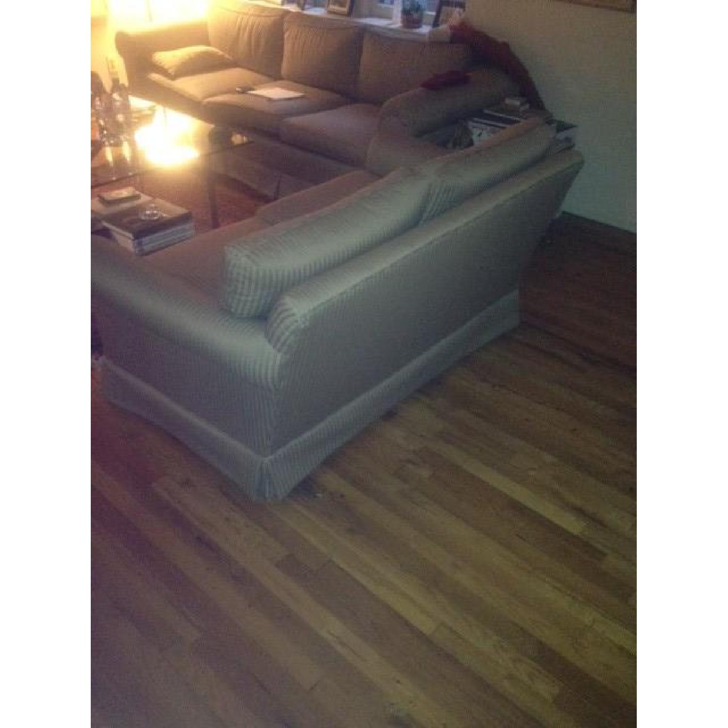 Gold stripe loveseat - image-3