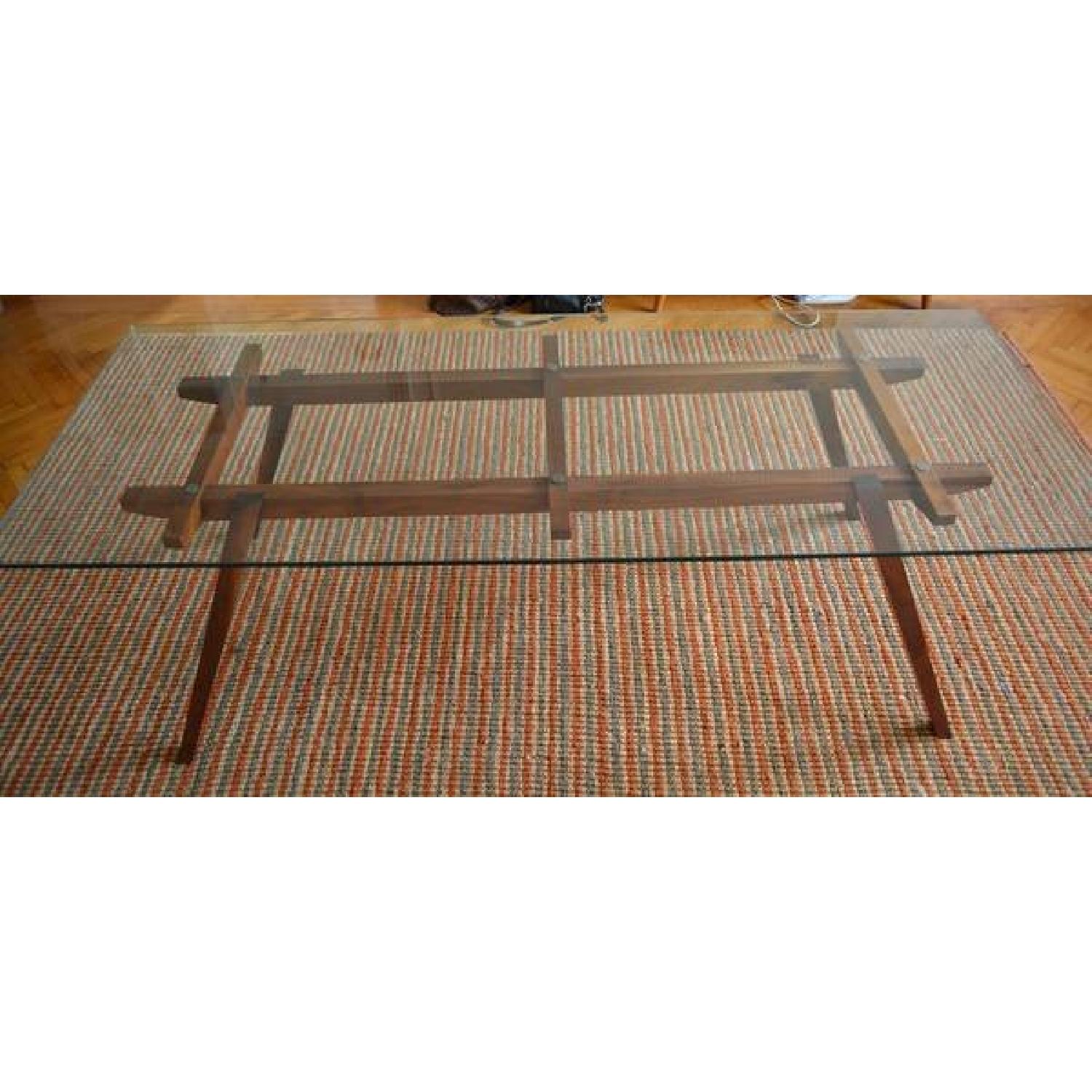 Dining table - image-1