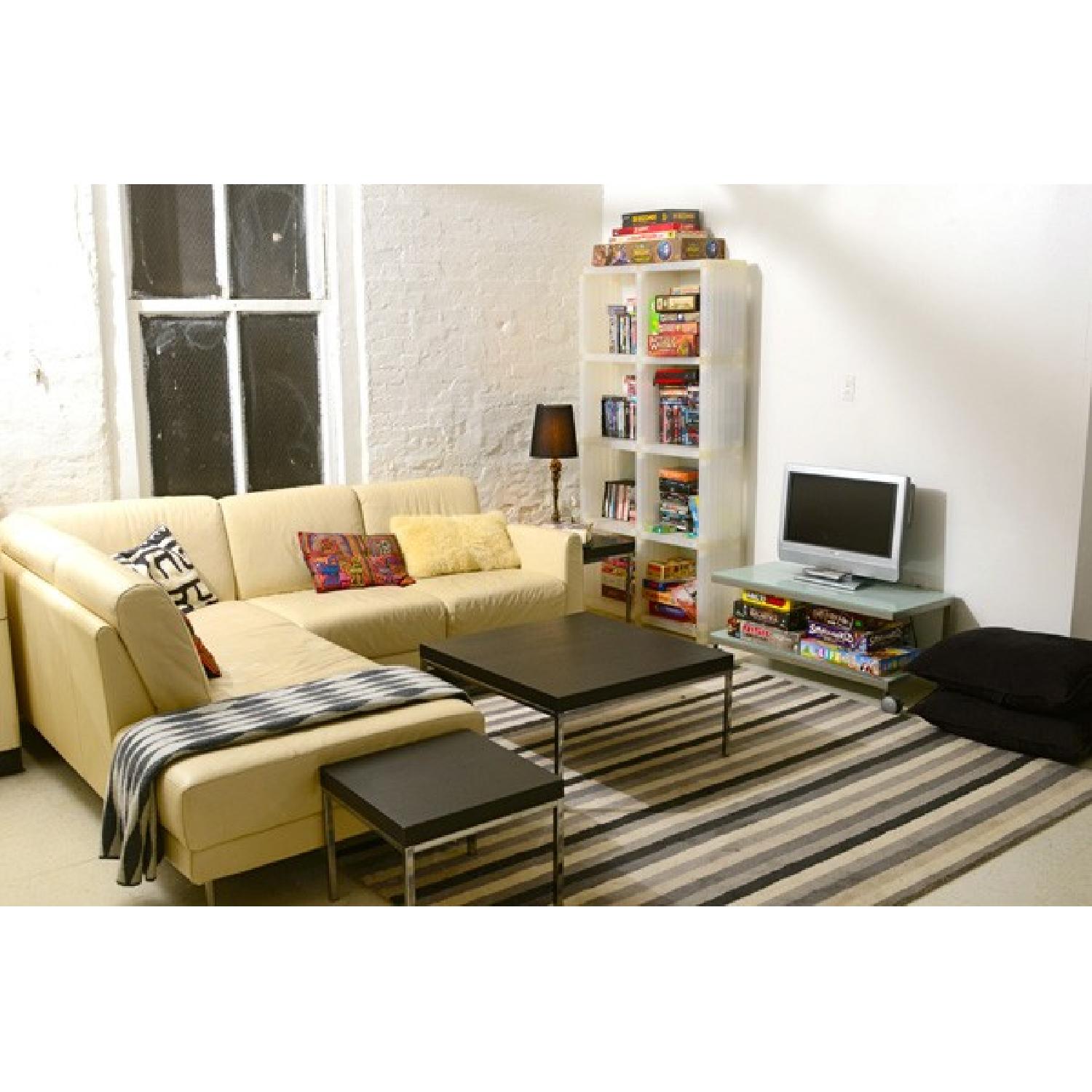 L Shaped Leather Sofa - Thumbnail 2