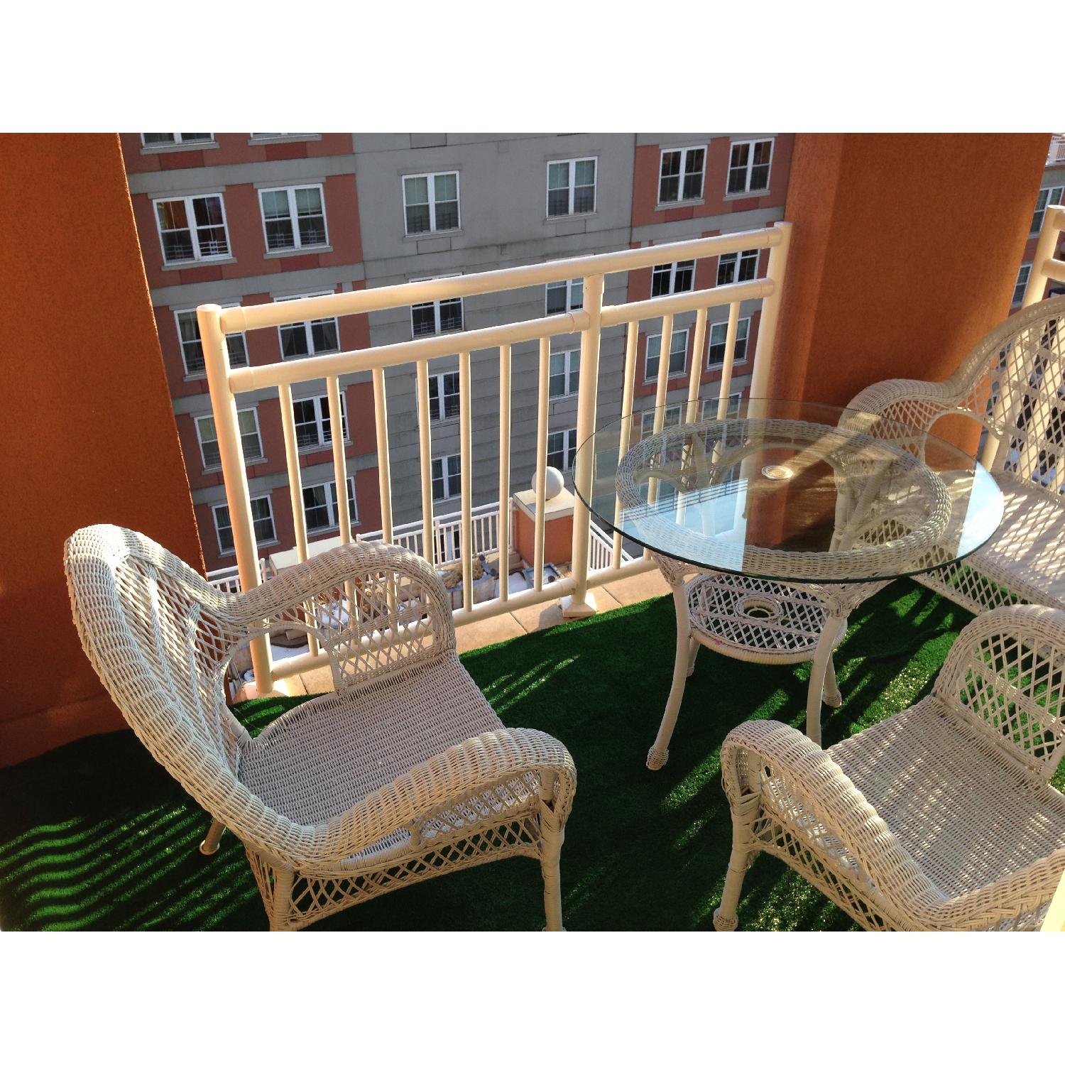 Pier 1 Outdoor Set - image-3