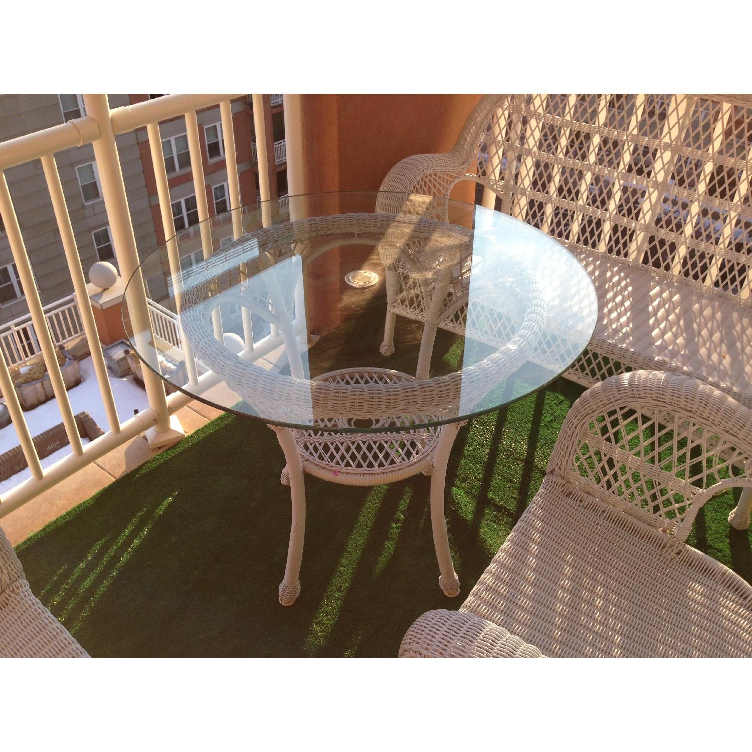 Pier 1 Outdoor Set - image-5