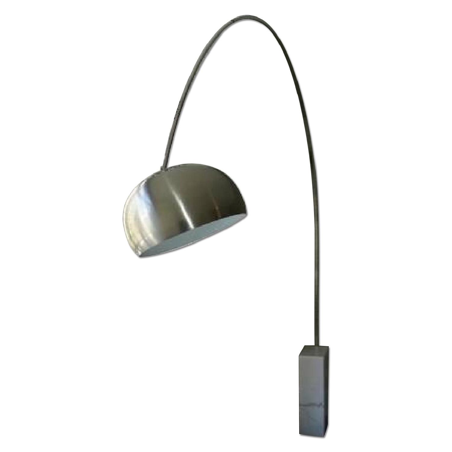 Arco Arch Style Lamp