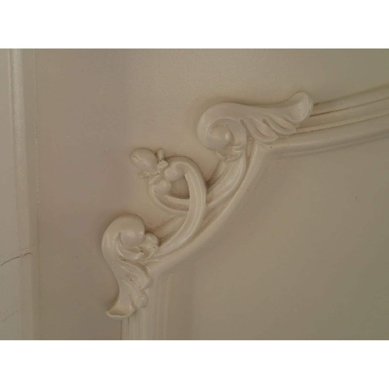 Beautiful 64" x 88" Bed - image-2