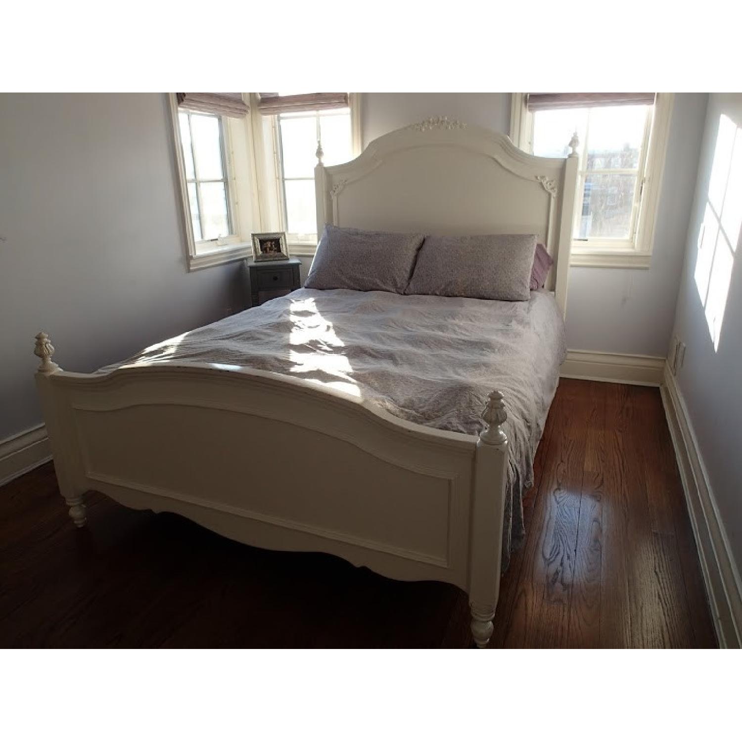 Beautiful 64" x 88" Bed - image-8
