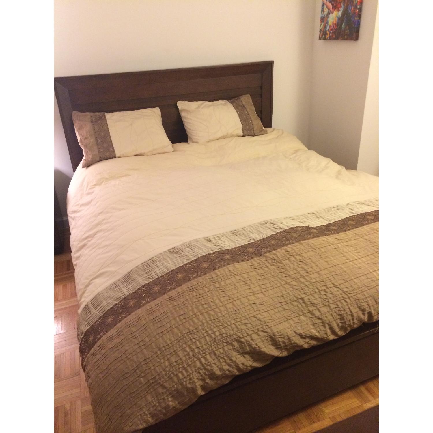 Crate & Barrel Bedroom Set - image-5