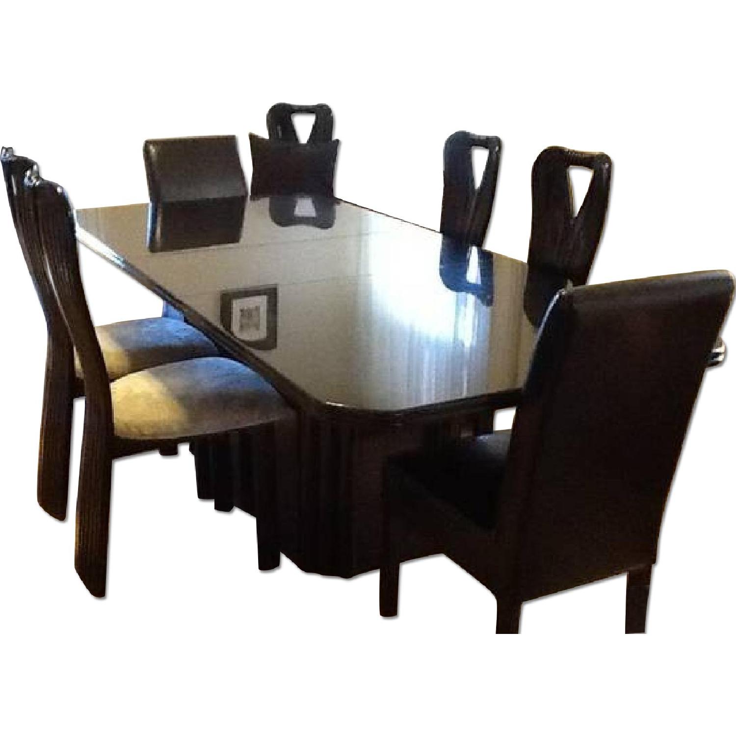 Dining Room Set - image-0