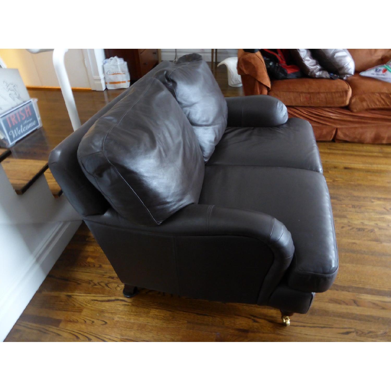 MultiYork Verona Leather Sofas AptDeco