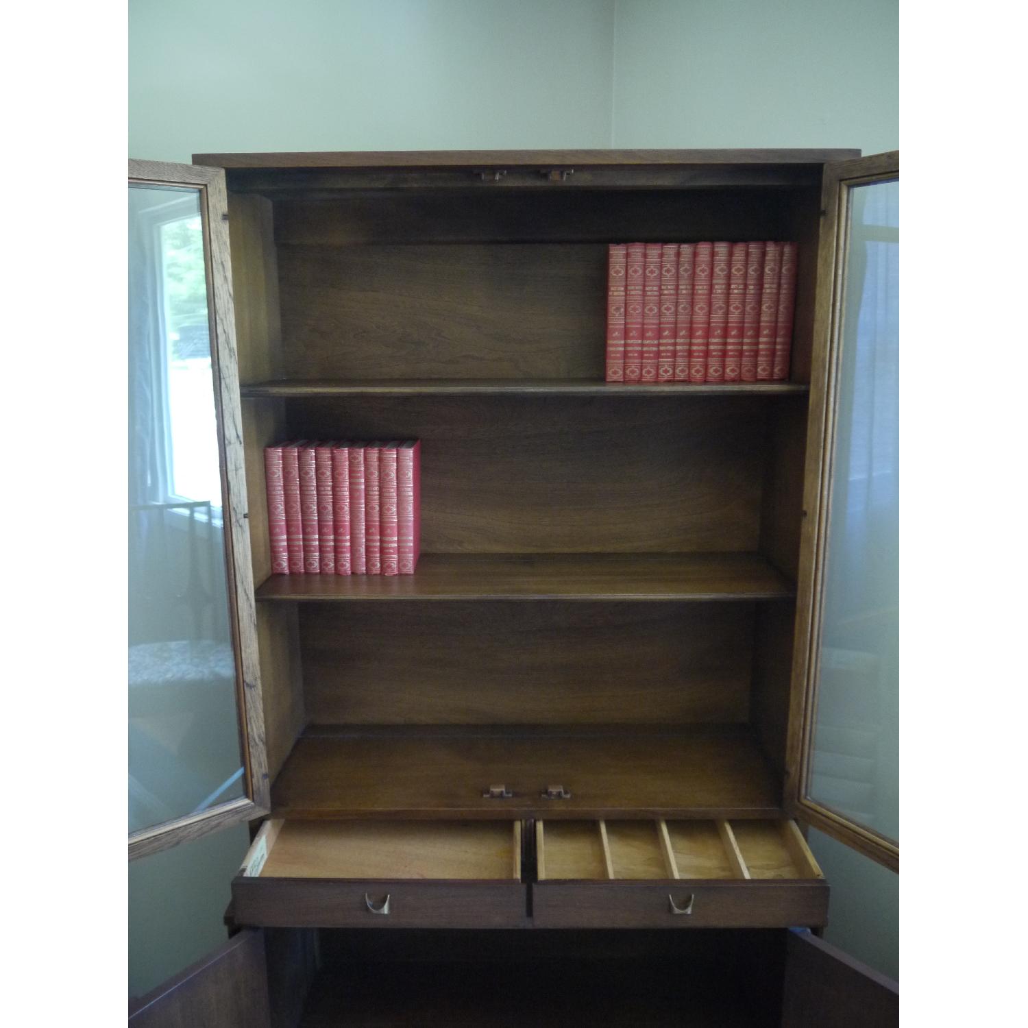Broyhill Brasilia Mid Century Modern China Cabinet - image-8