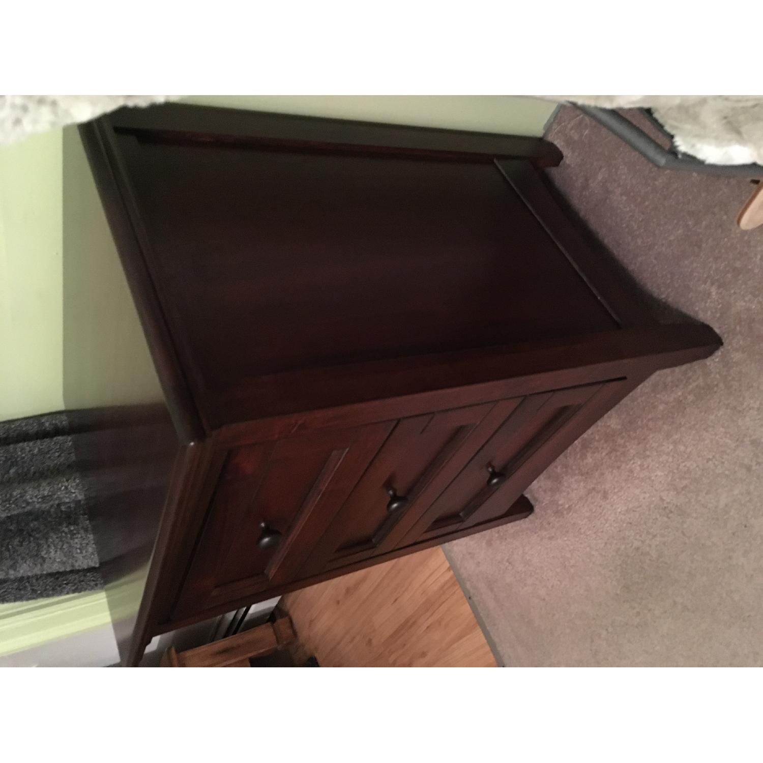 Raymour & Flanigan 3 Piece Bedroom Dressers - image-8