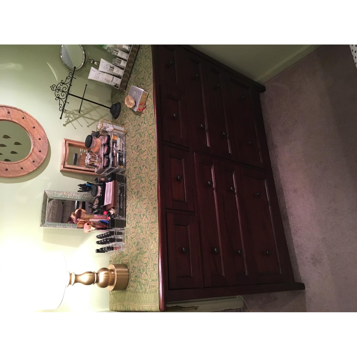 Raymour & Flanigan 3 Piece Bedroom Dressers - image-9