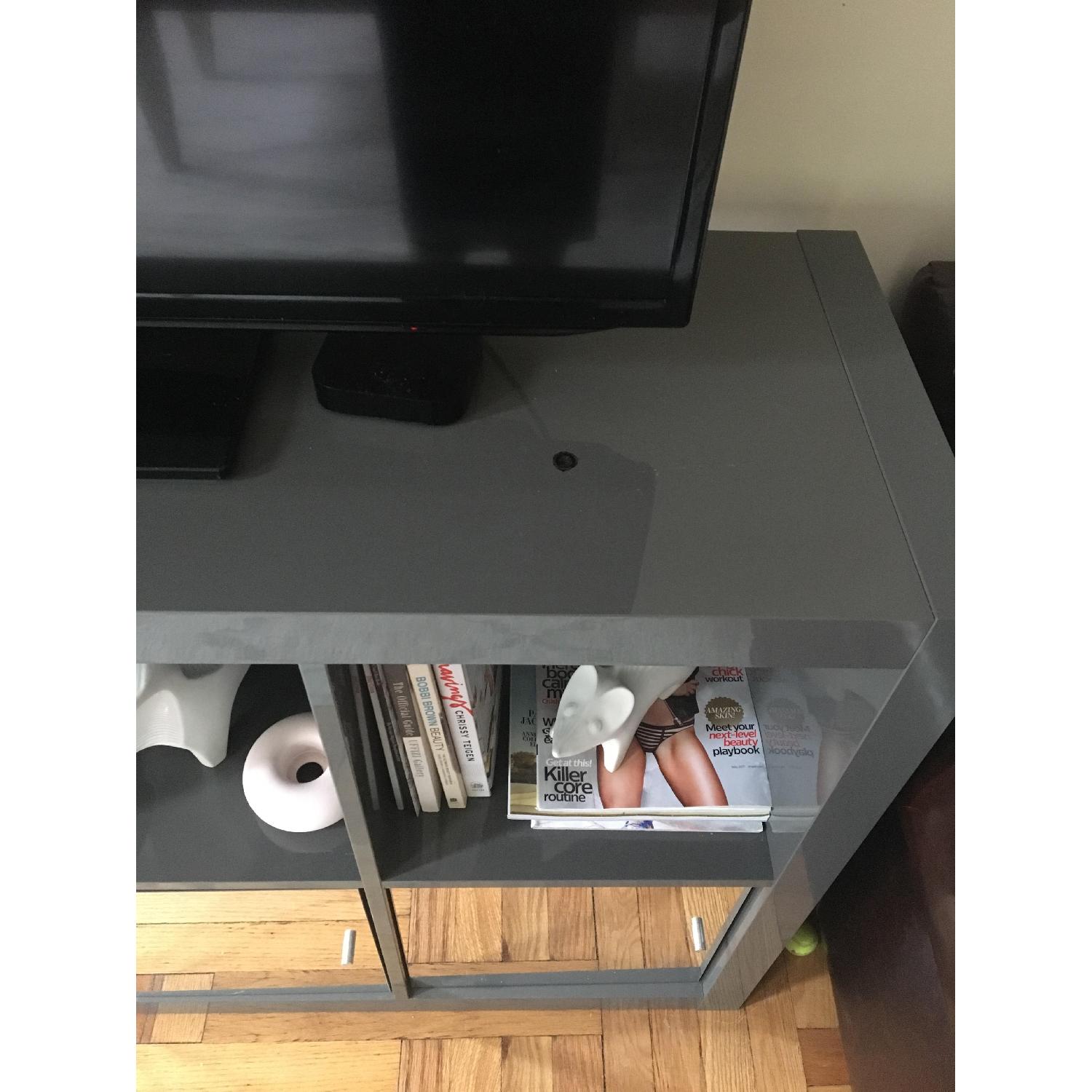 Ikea Kallax High Gloss Shelf Unit w/ Doors - image-5