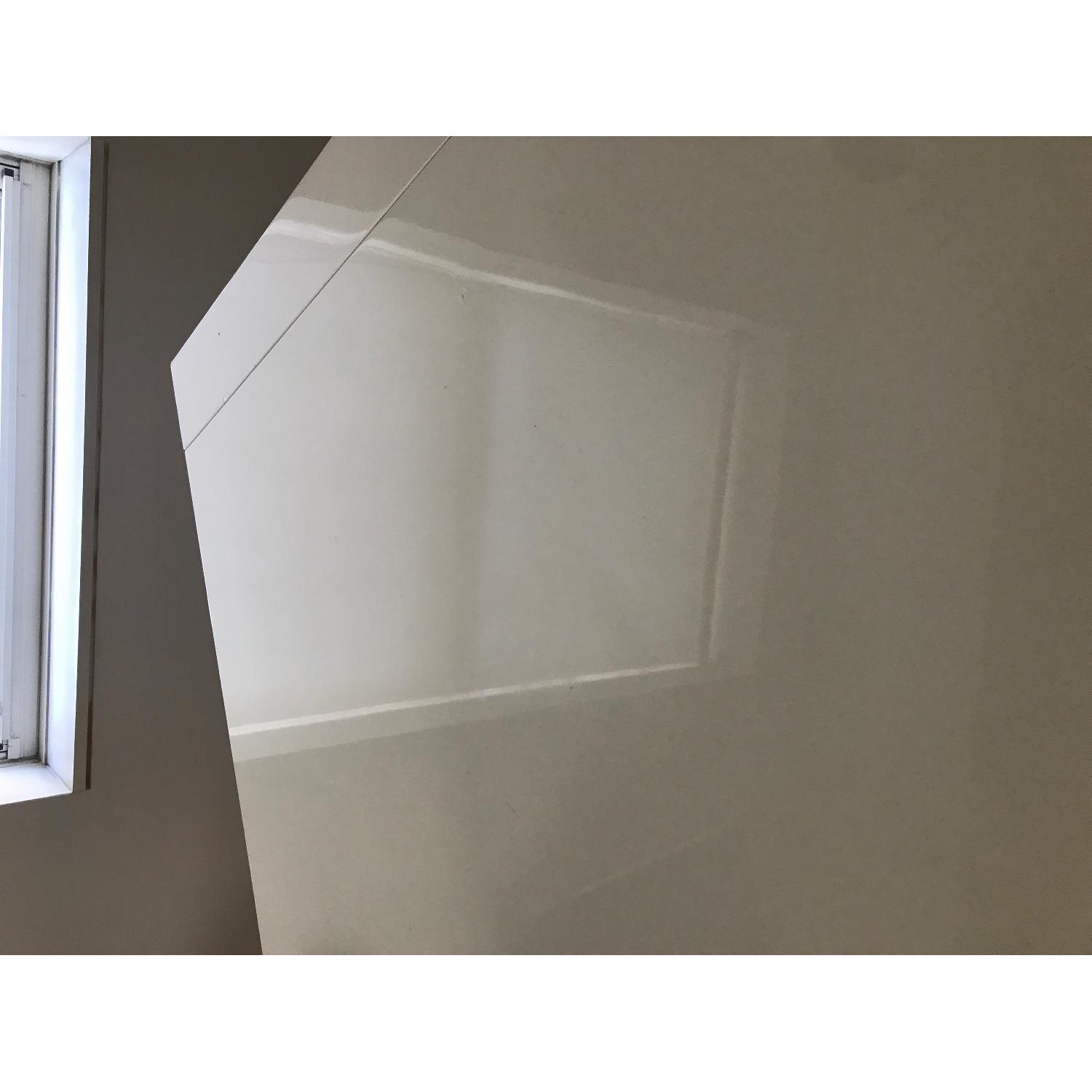 Calligaris White Lacquer Table - image-2