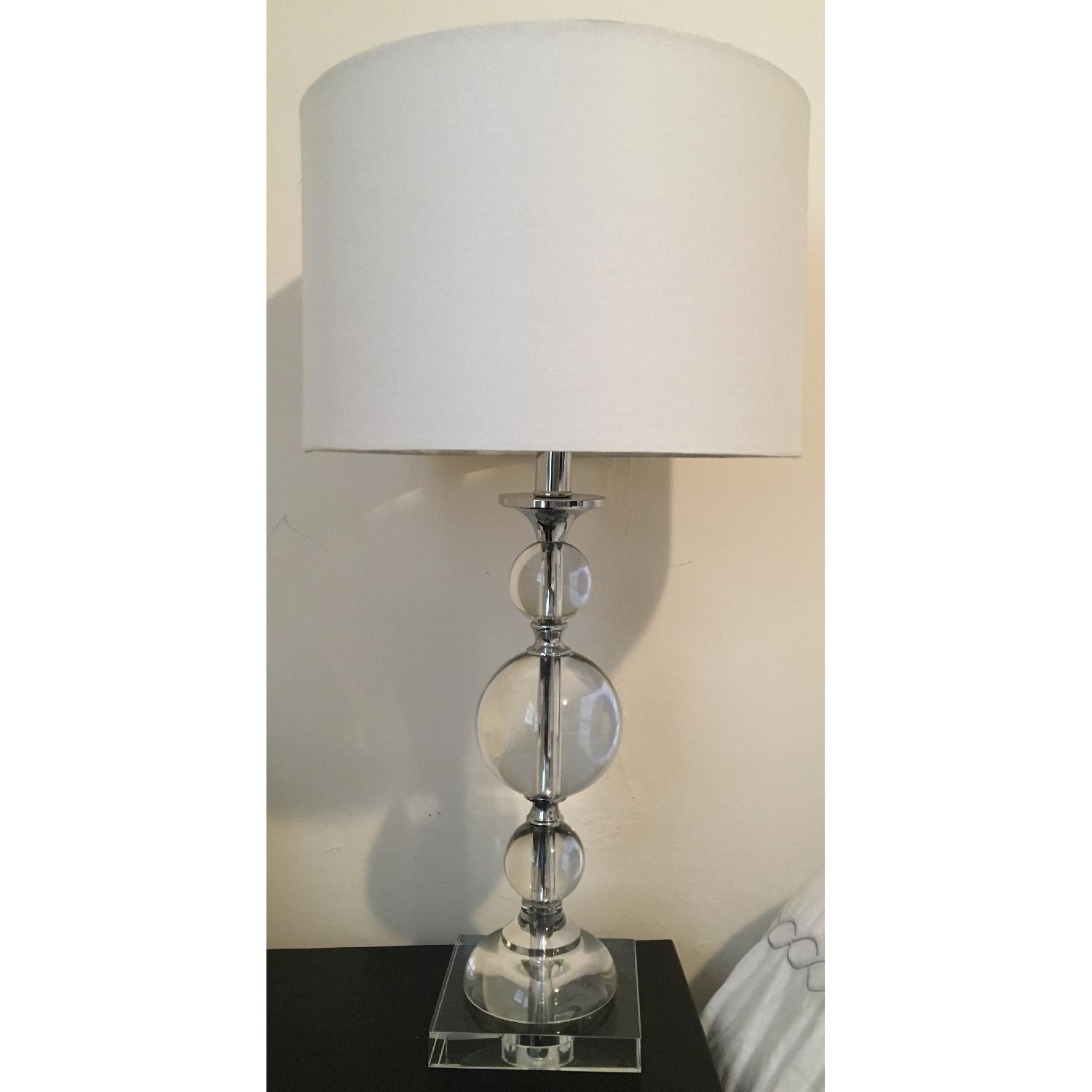 Stacked Ball Acrylic Table Lamp - AptDeco