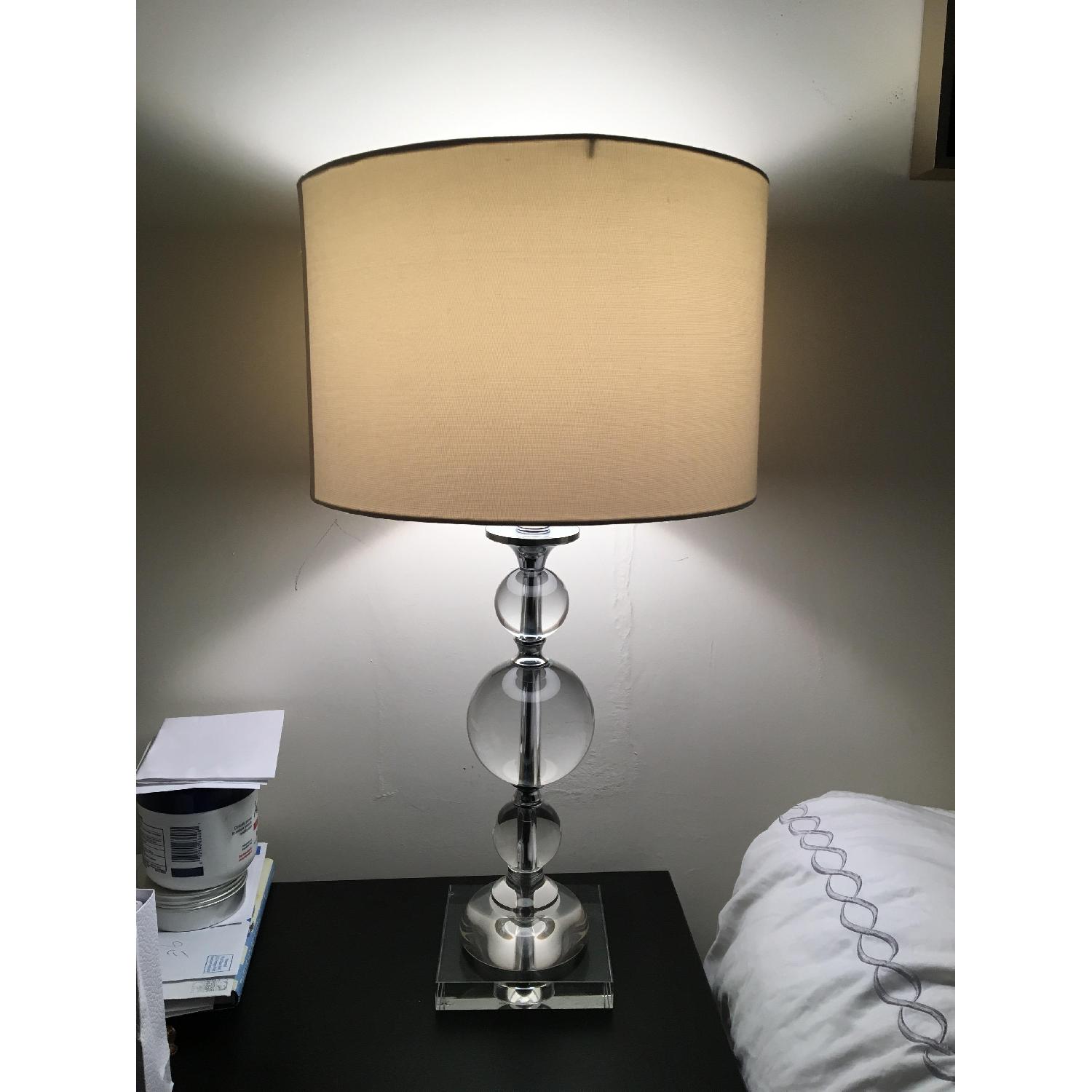 Stacked Ball Acrylic Table Lamp - AptDeco