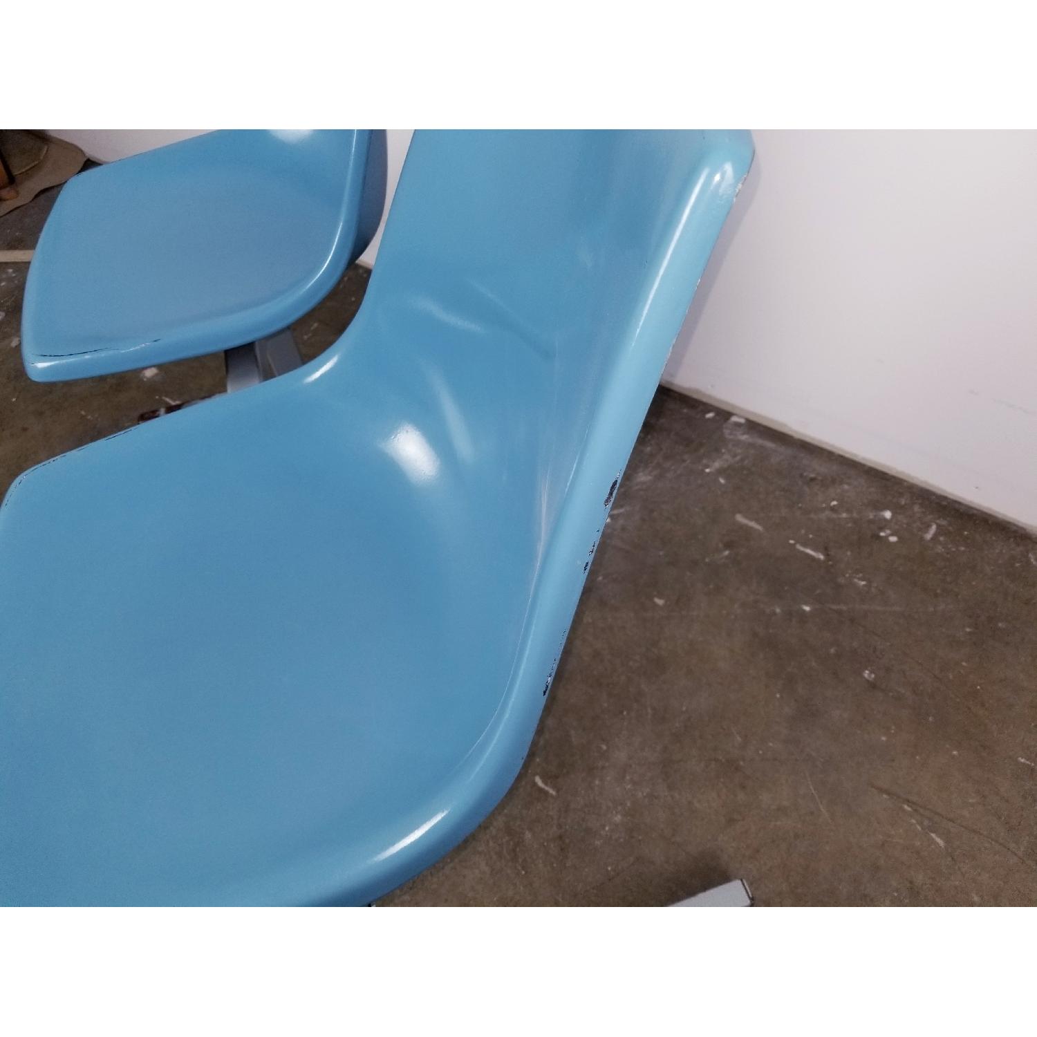 Shells Bench Mid-Century Modern Fiberglass Shell Bench - AptDeco