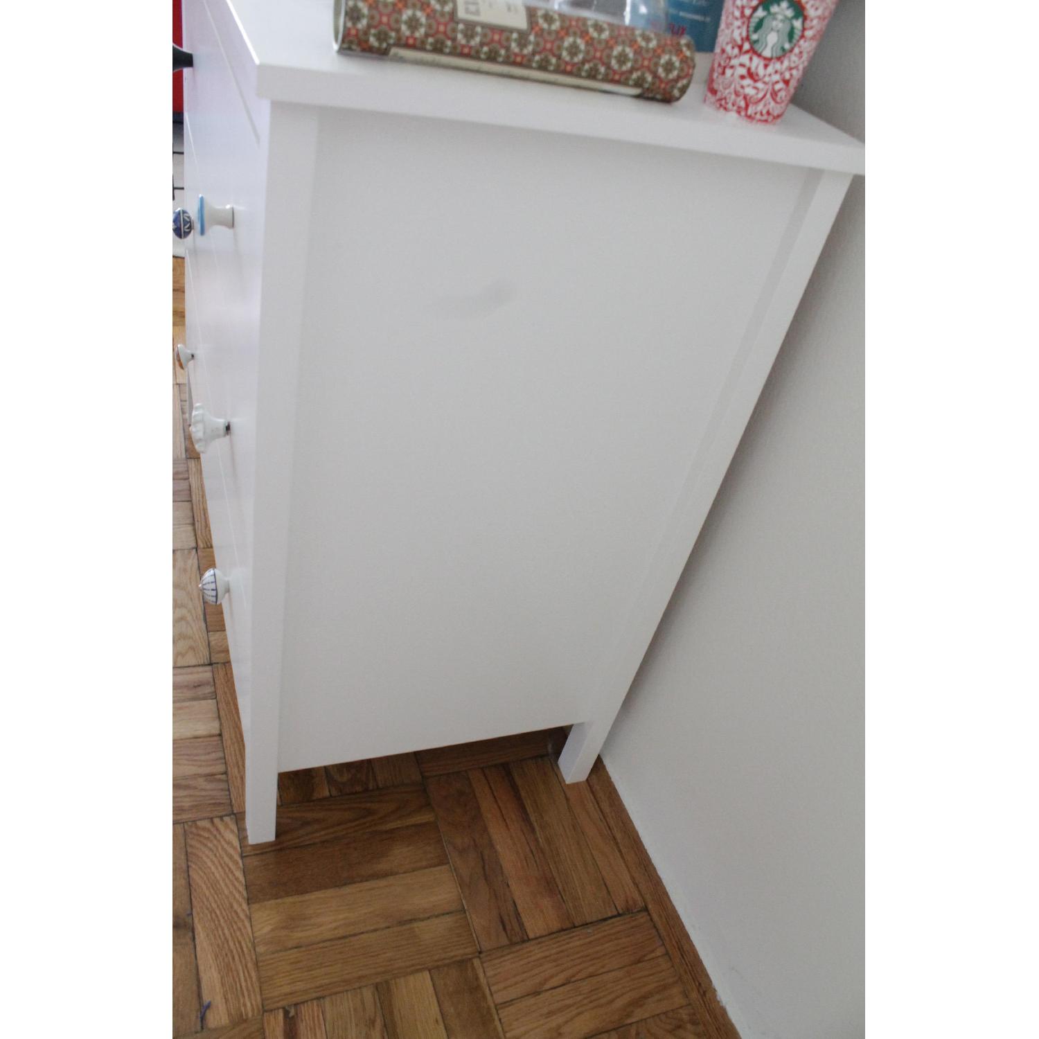 Ikea Hemnes 3-Drawer Chest in White Stain - image-3