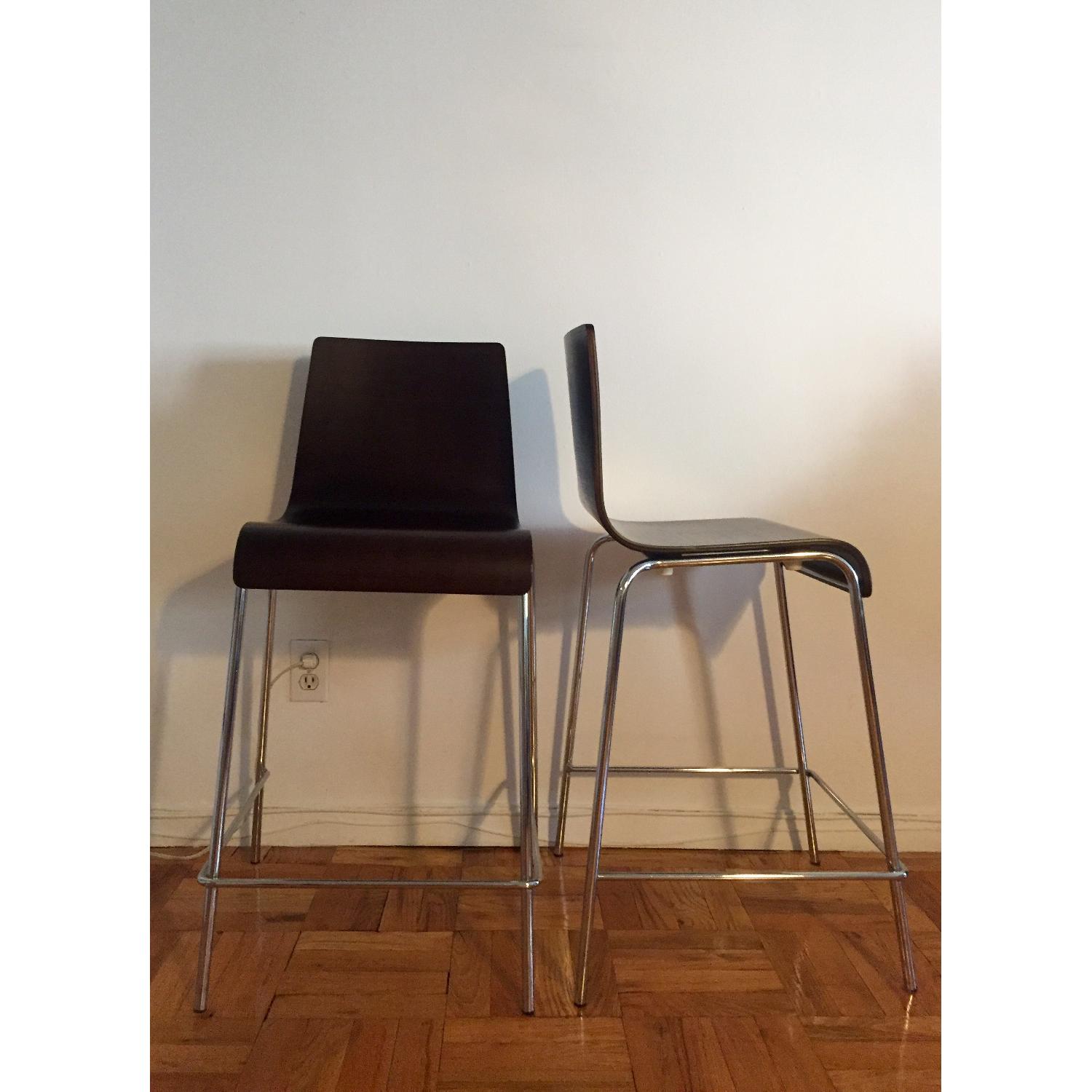 CB2 Stern Counter Table w/ 4 Bludot Counter Stools - image-7