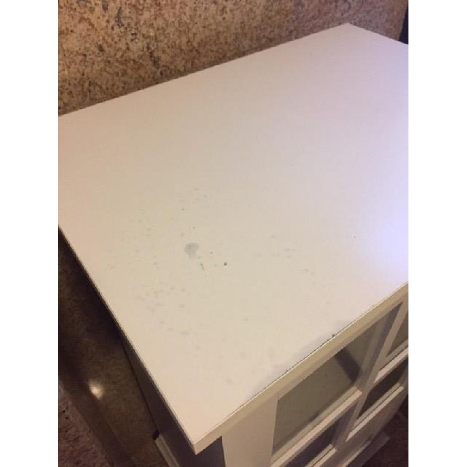 Altra Furniture Reese Park Cabinet w/ Glass Door - image-6