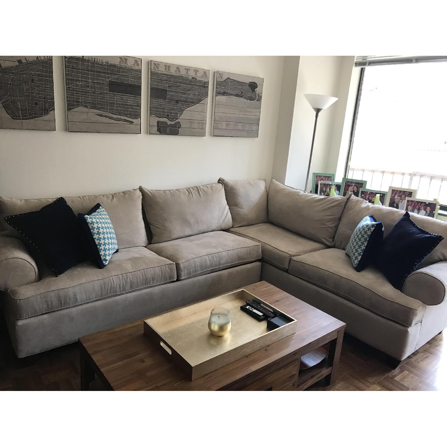 Raymour & Flanigan Artemis Sleeper Sectional Sofa AptDeco