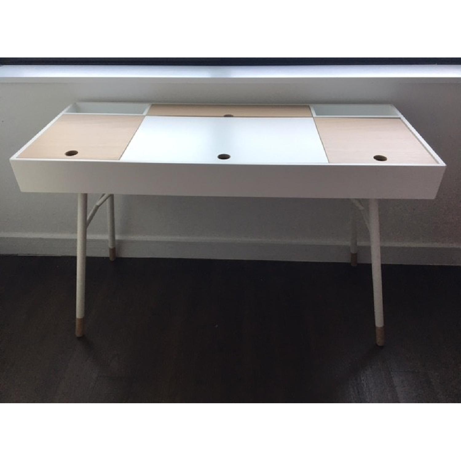BoConcept Cupertino Desk - AptDeco
