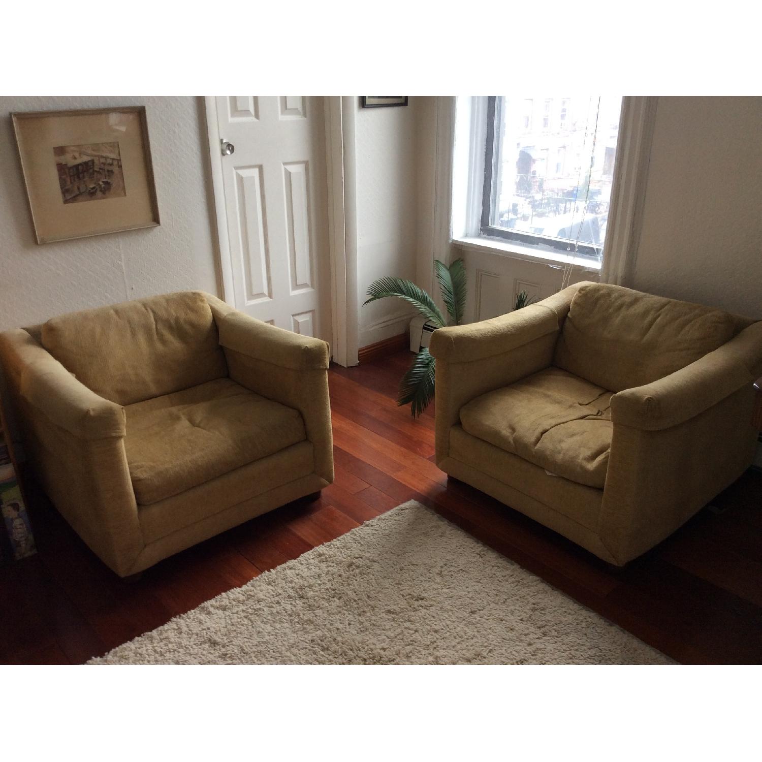 Vintage Modern Sofa + 2 Club Chairs - image-3