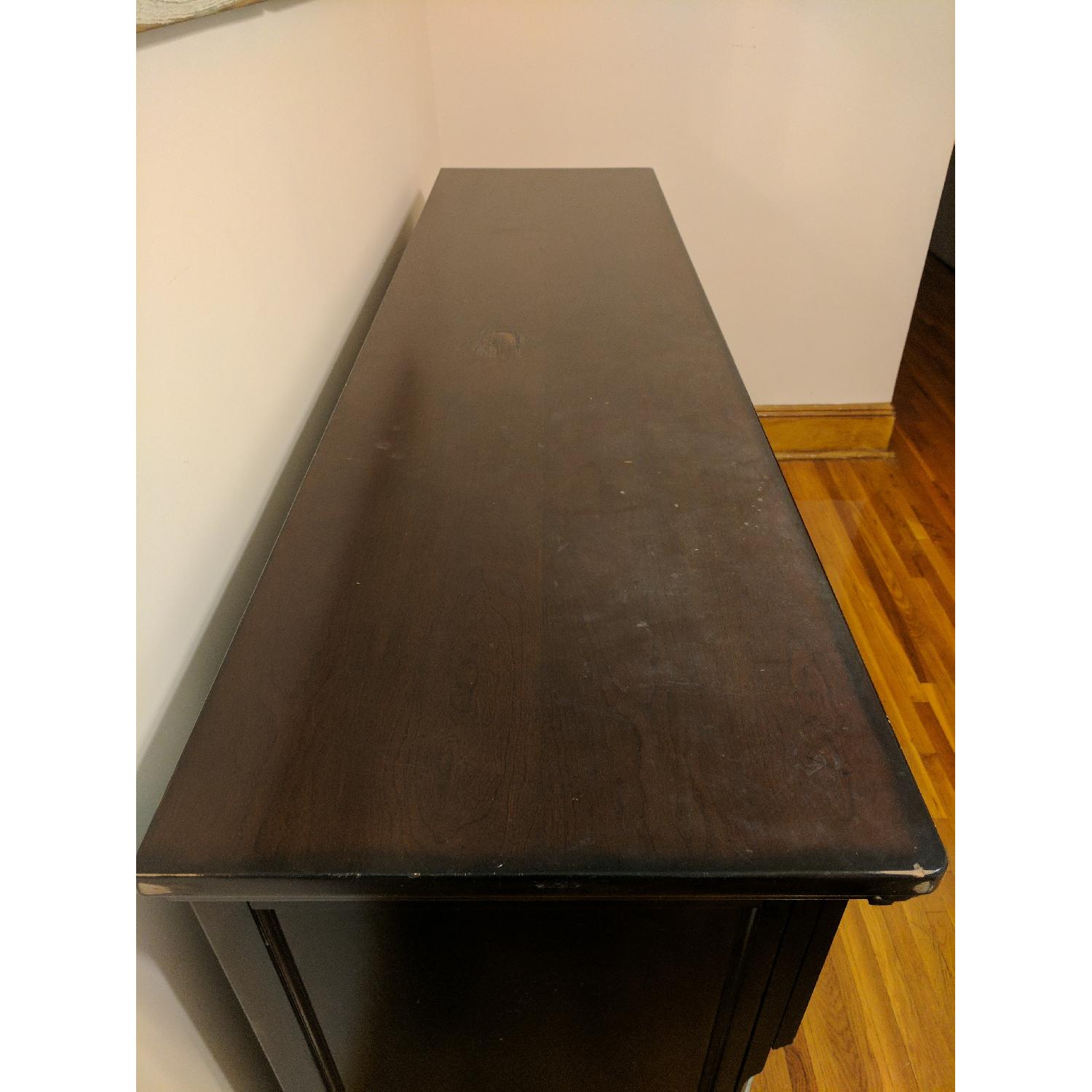 Ashley's 7 Drawer Dresser - image-8