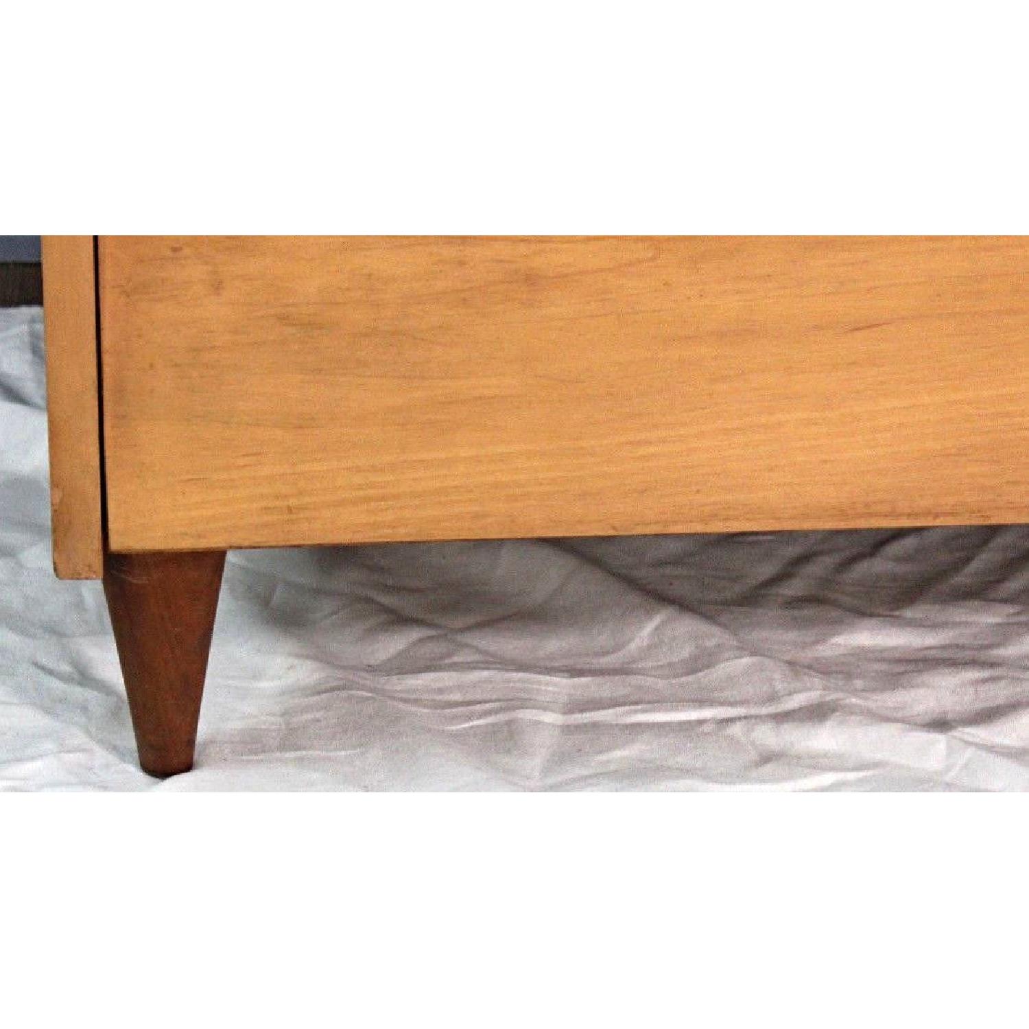 Mid Century Modern Blond Wood Chest of Drawers/Dresser - image-8