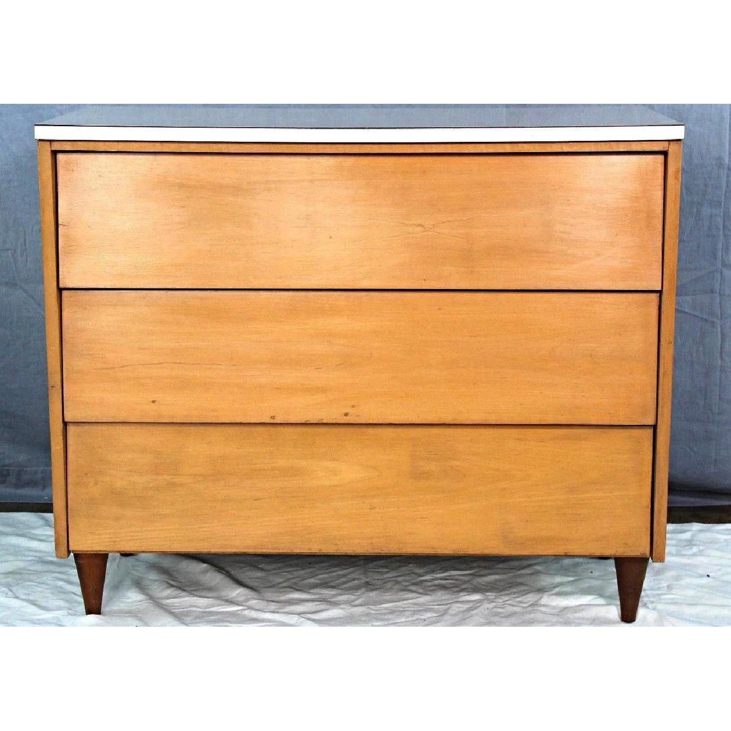 Mid Century Modern Blond Wood Chest of Drawers/Dresser - image-10