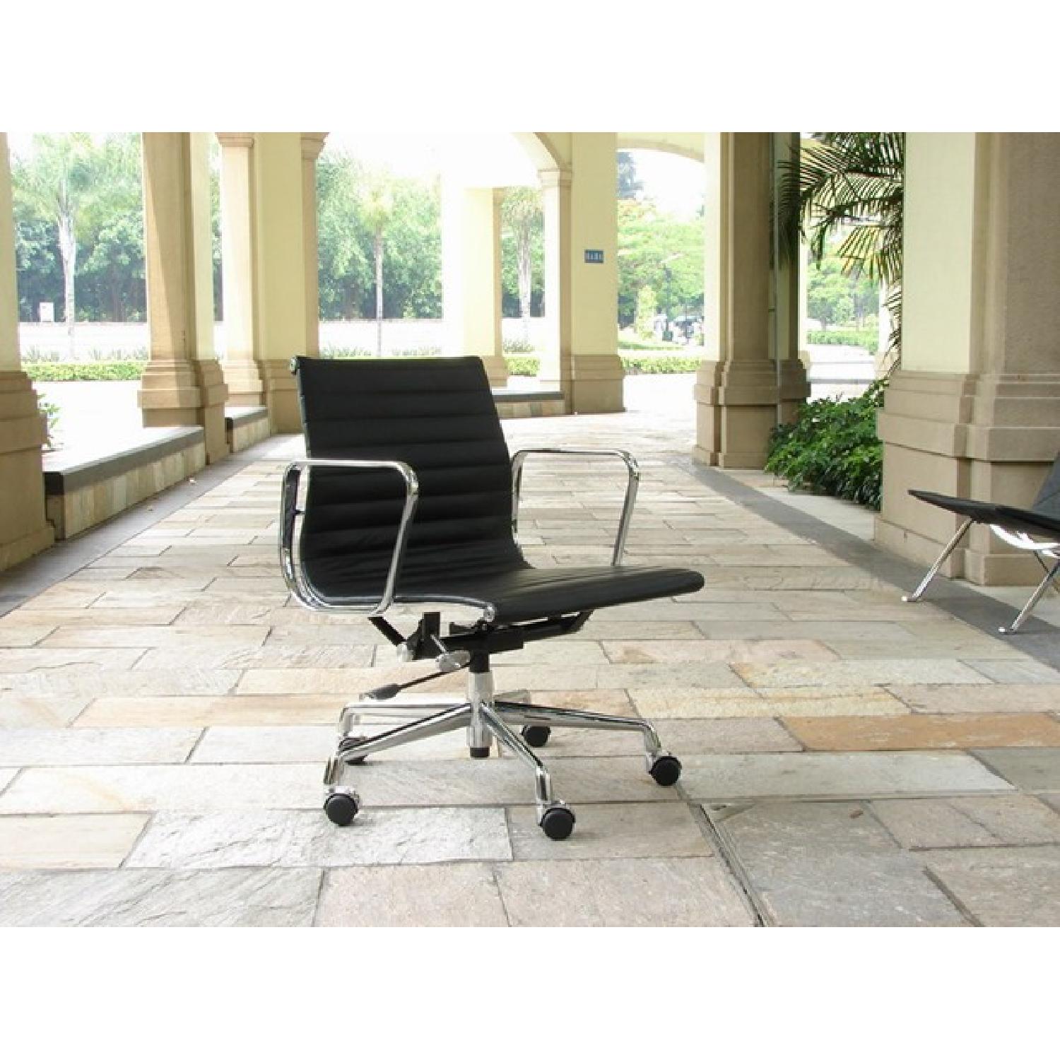 Eames Aluminium Group Management Style Office Chair Replica - image-8