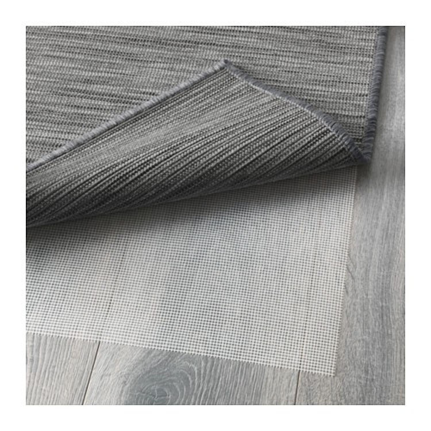 kinococo　IKEA HODDE Ikea Hodde Indoor/Outdoor Rug - AptDeco